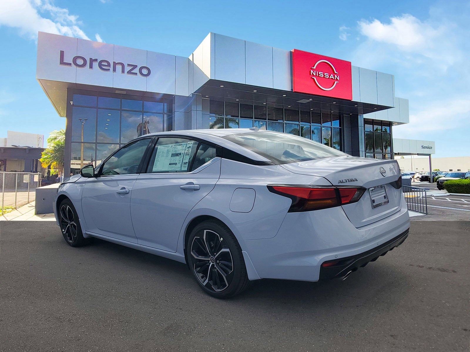 2025 Nissan Altima SR