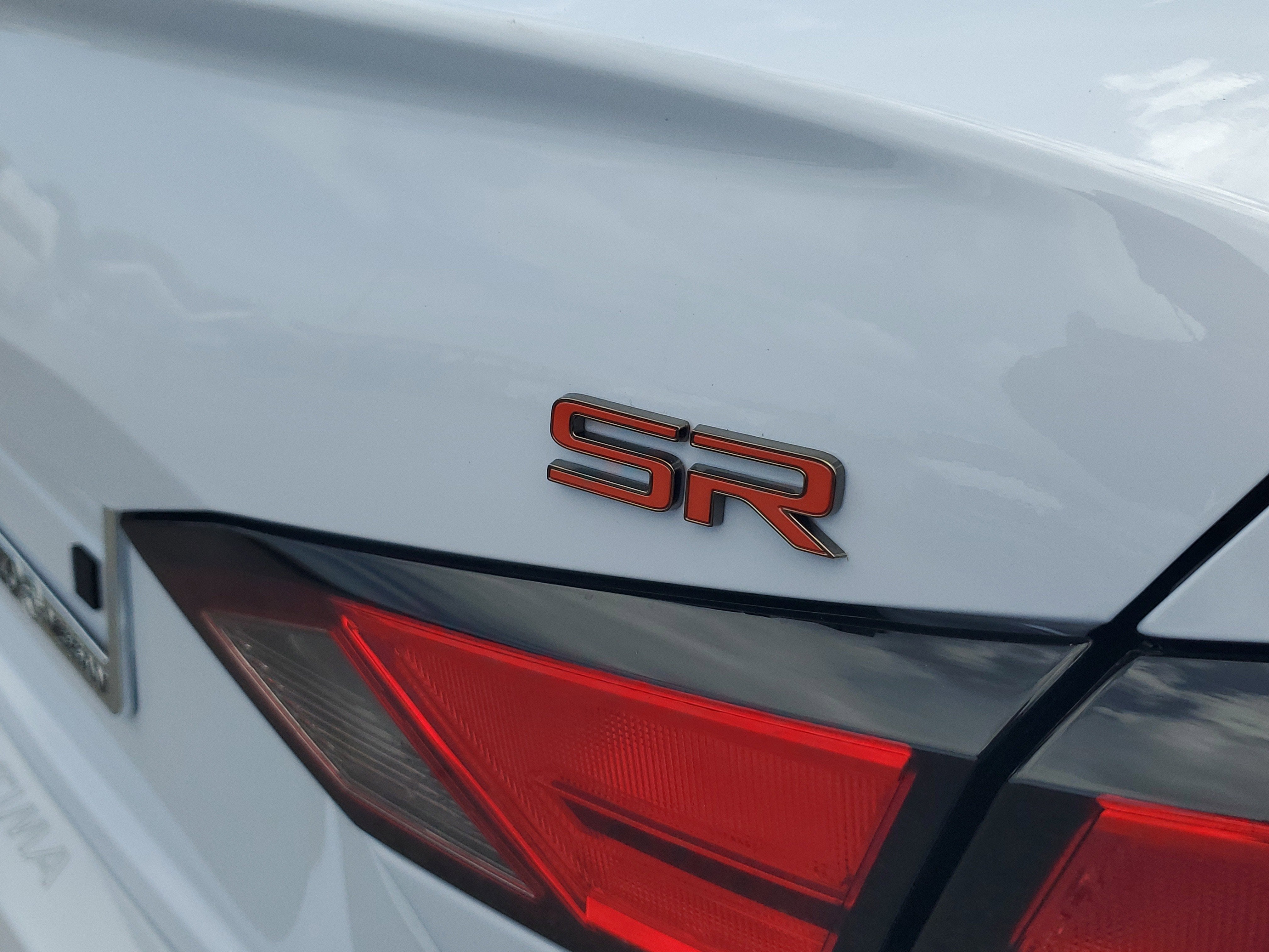 2025 Nissan Altima SR