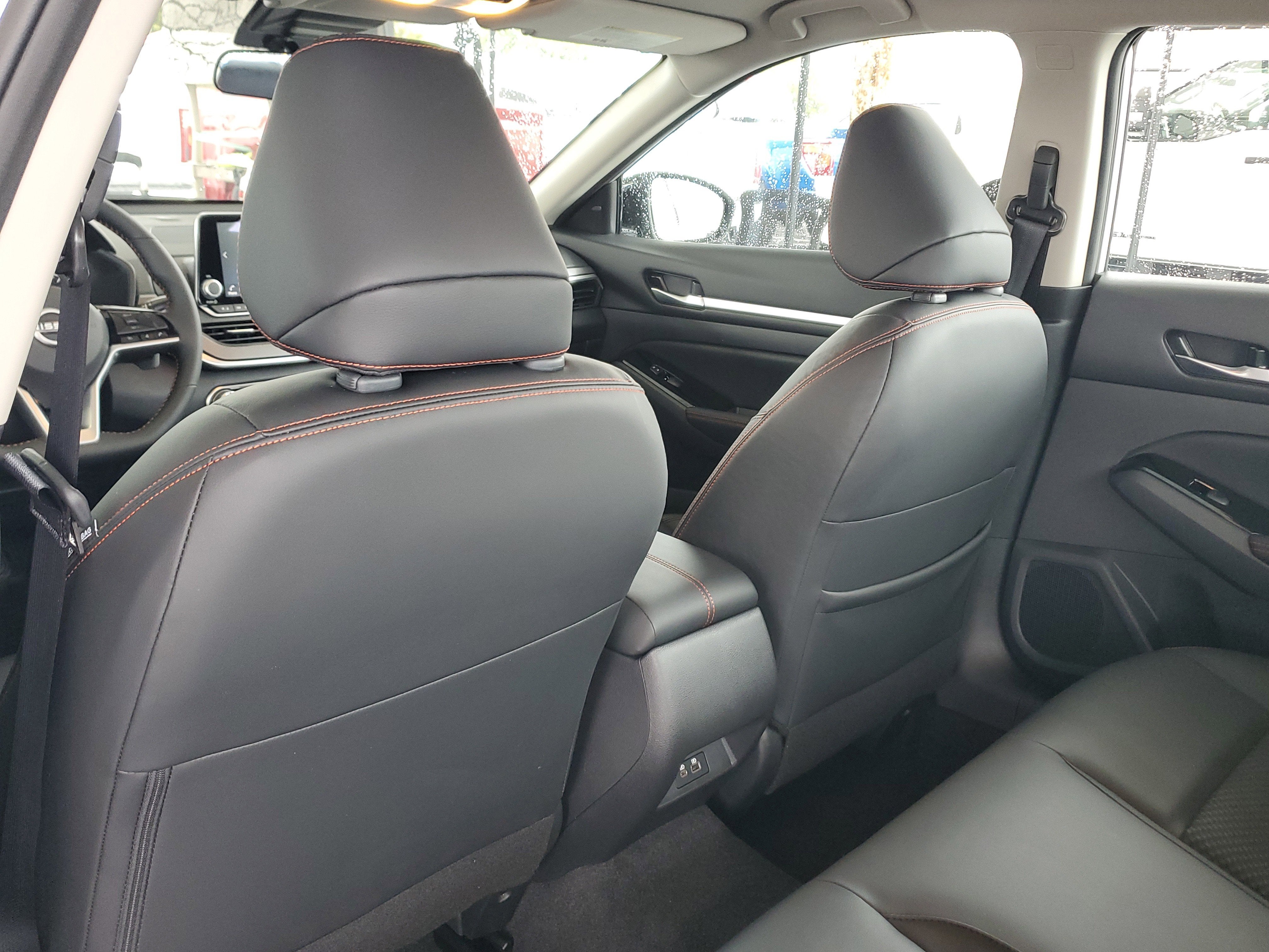 2025 Nissan Altima SR