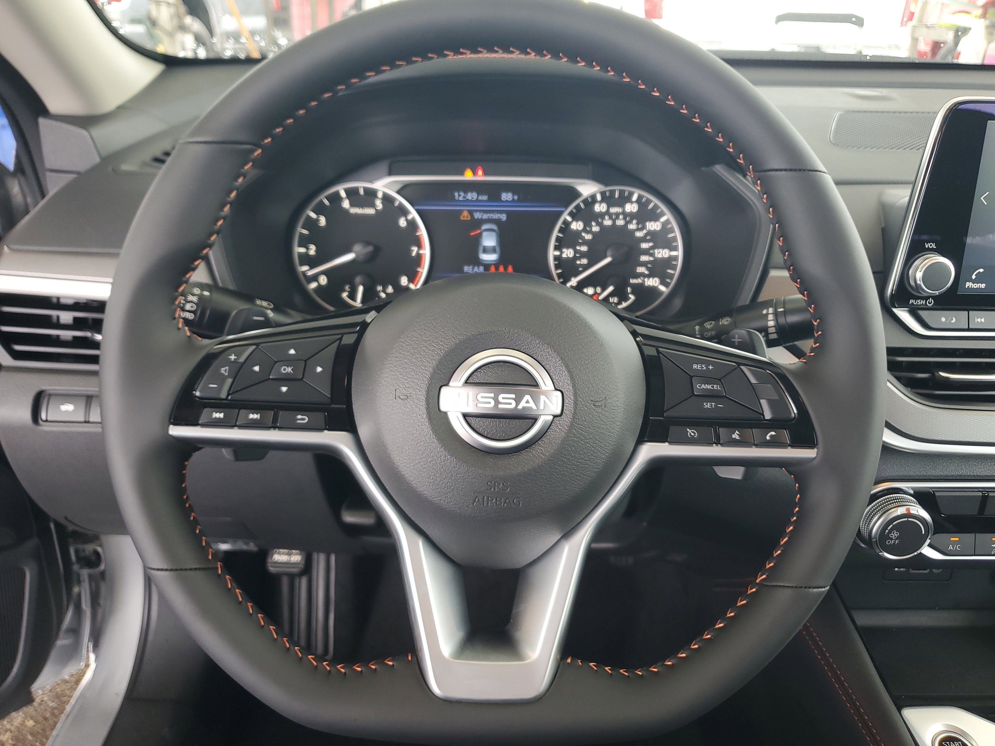 2025 Nissan Altima SR