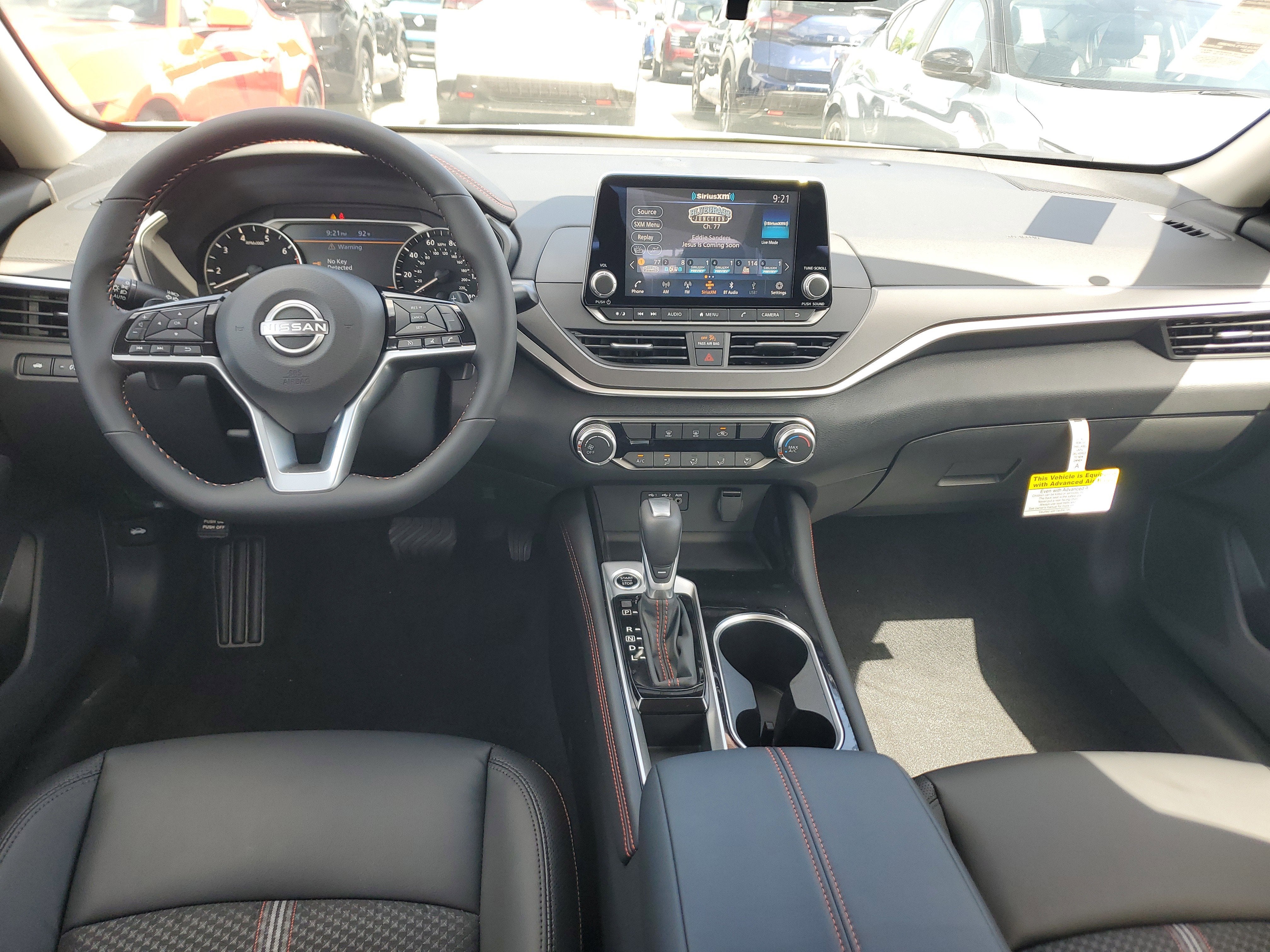 2025 Nissan Altima SR