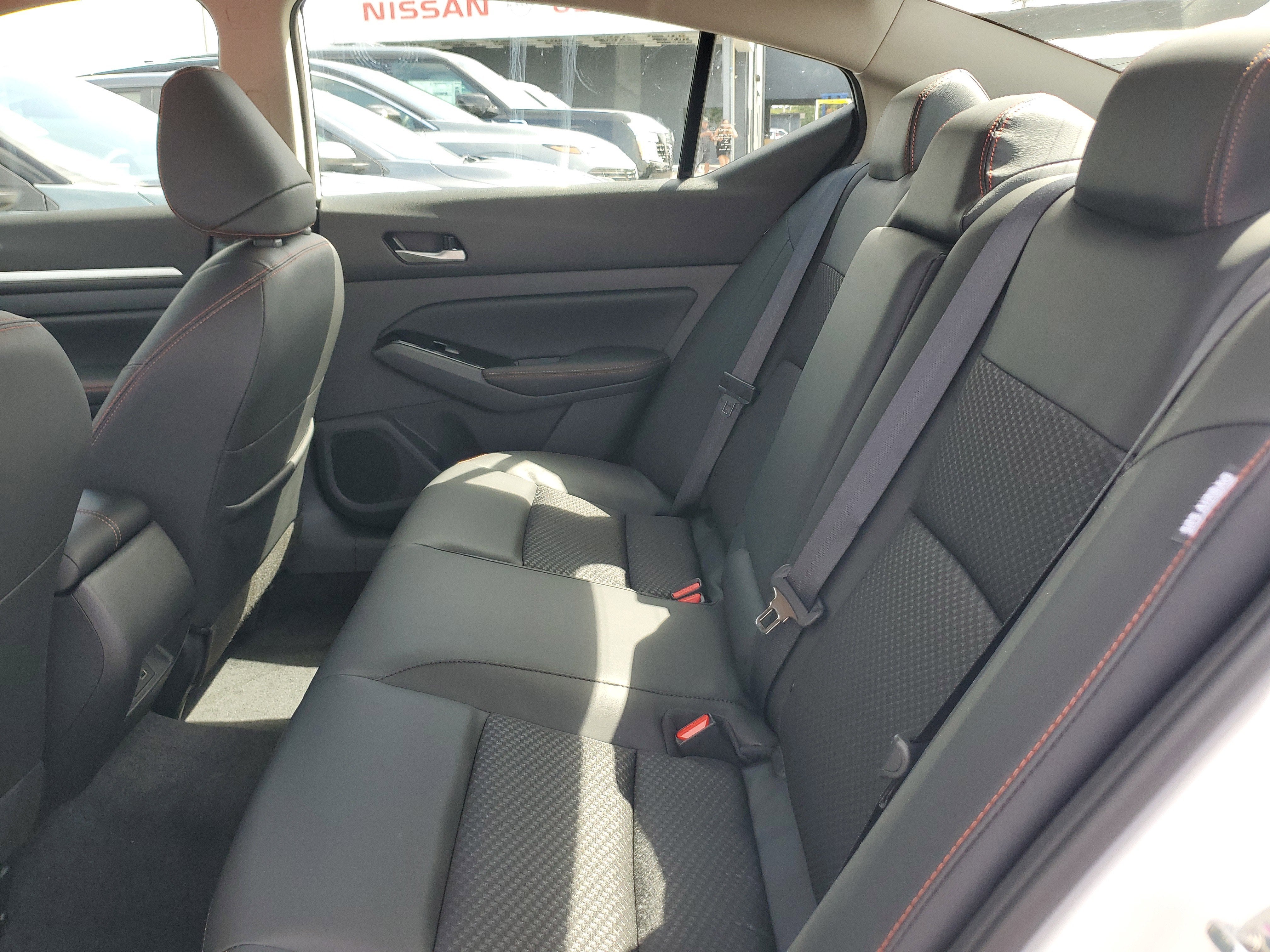 2025 Nissan Altima SR