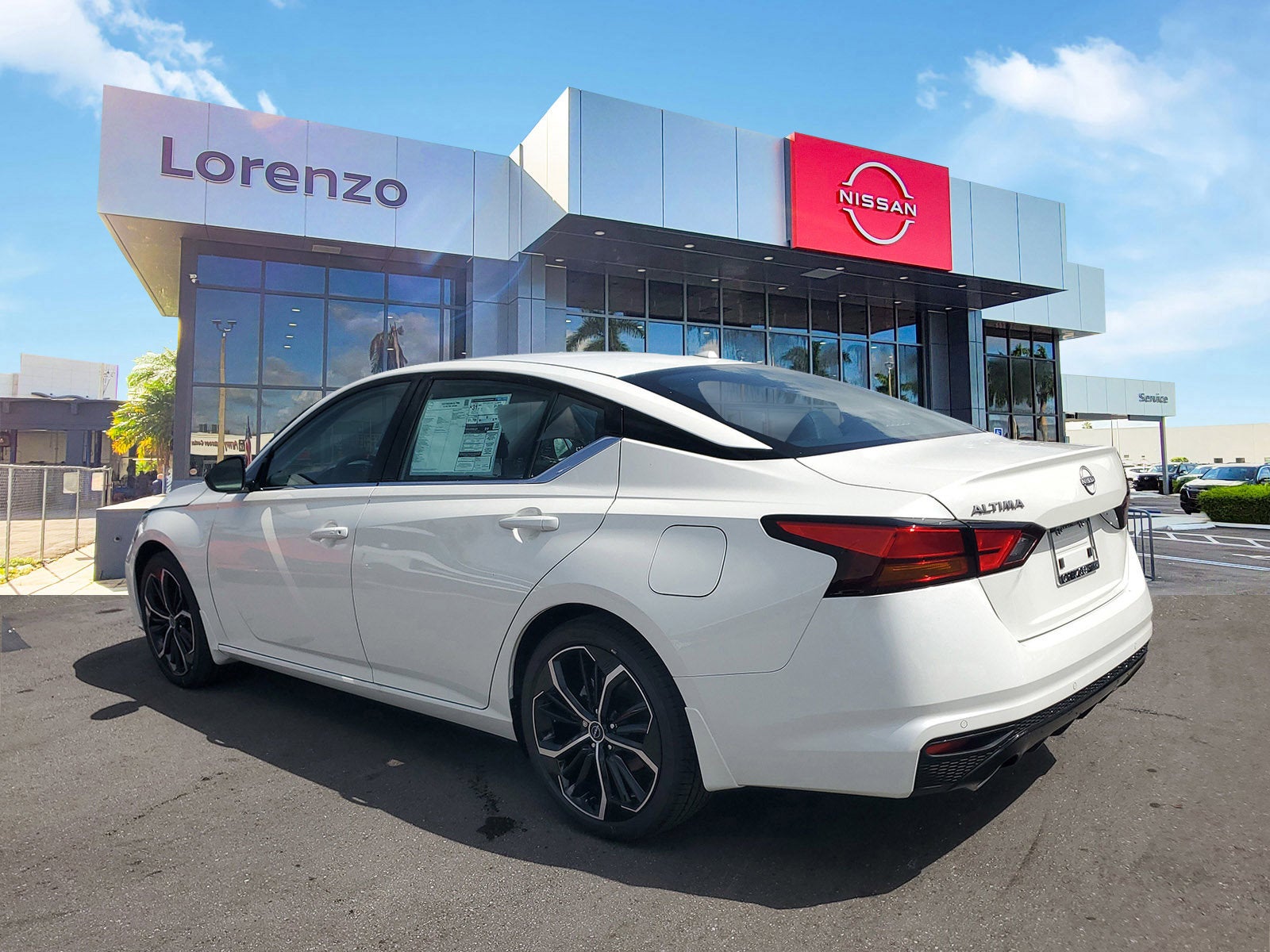 2025 Nissan Altima SR