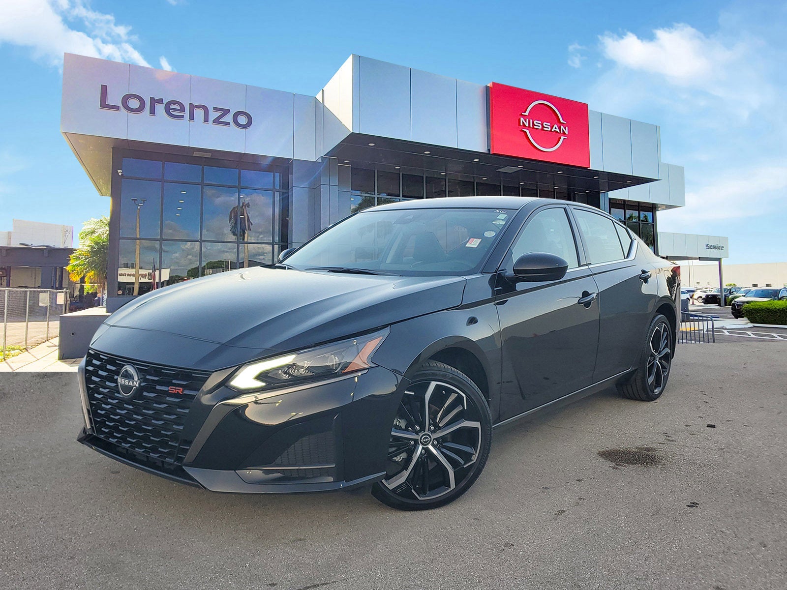 2025 Nissan Altima SR