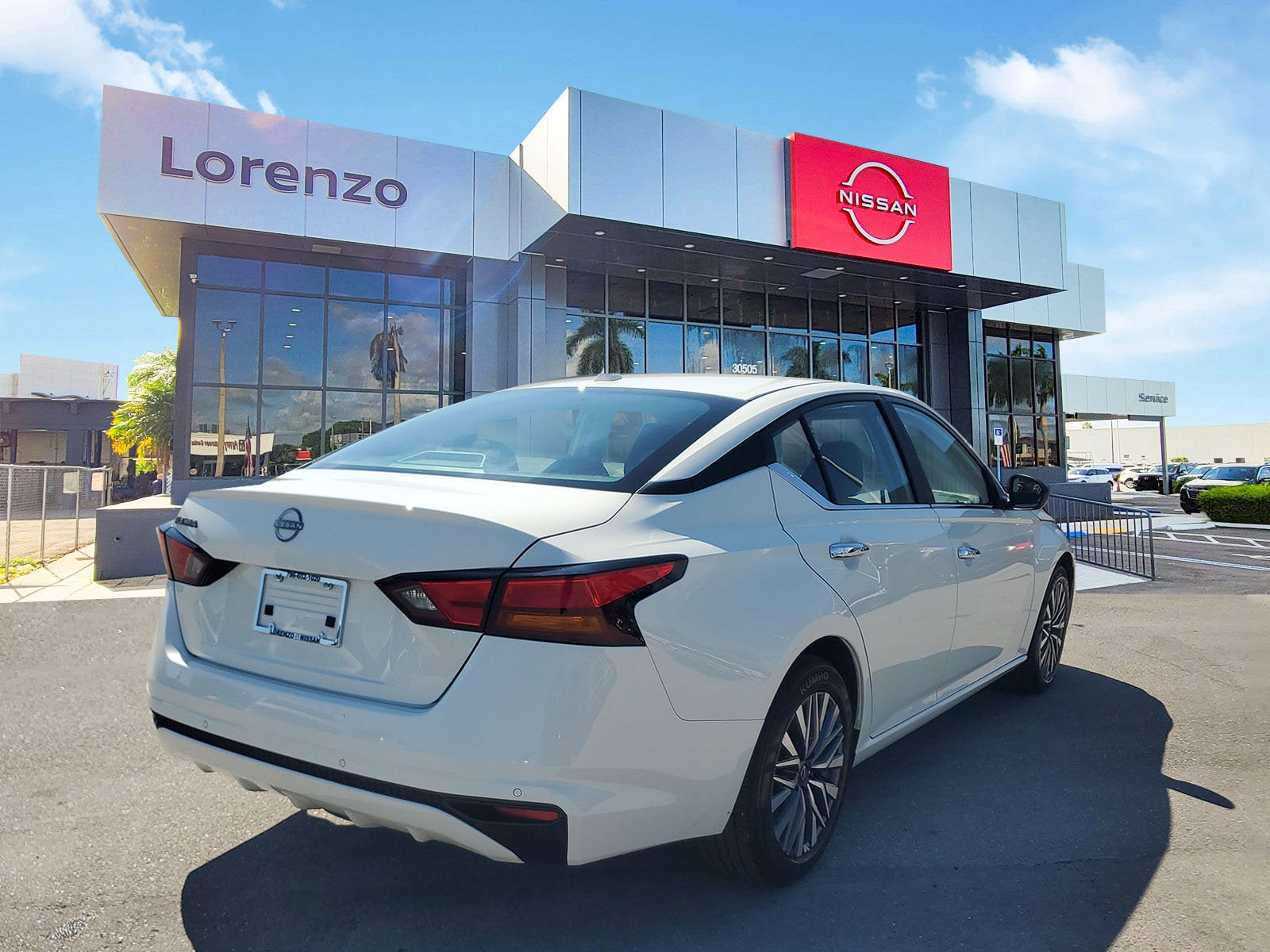 2025 Nissan Altima SV