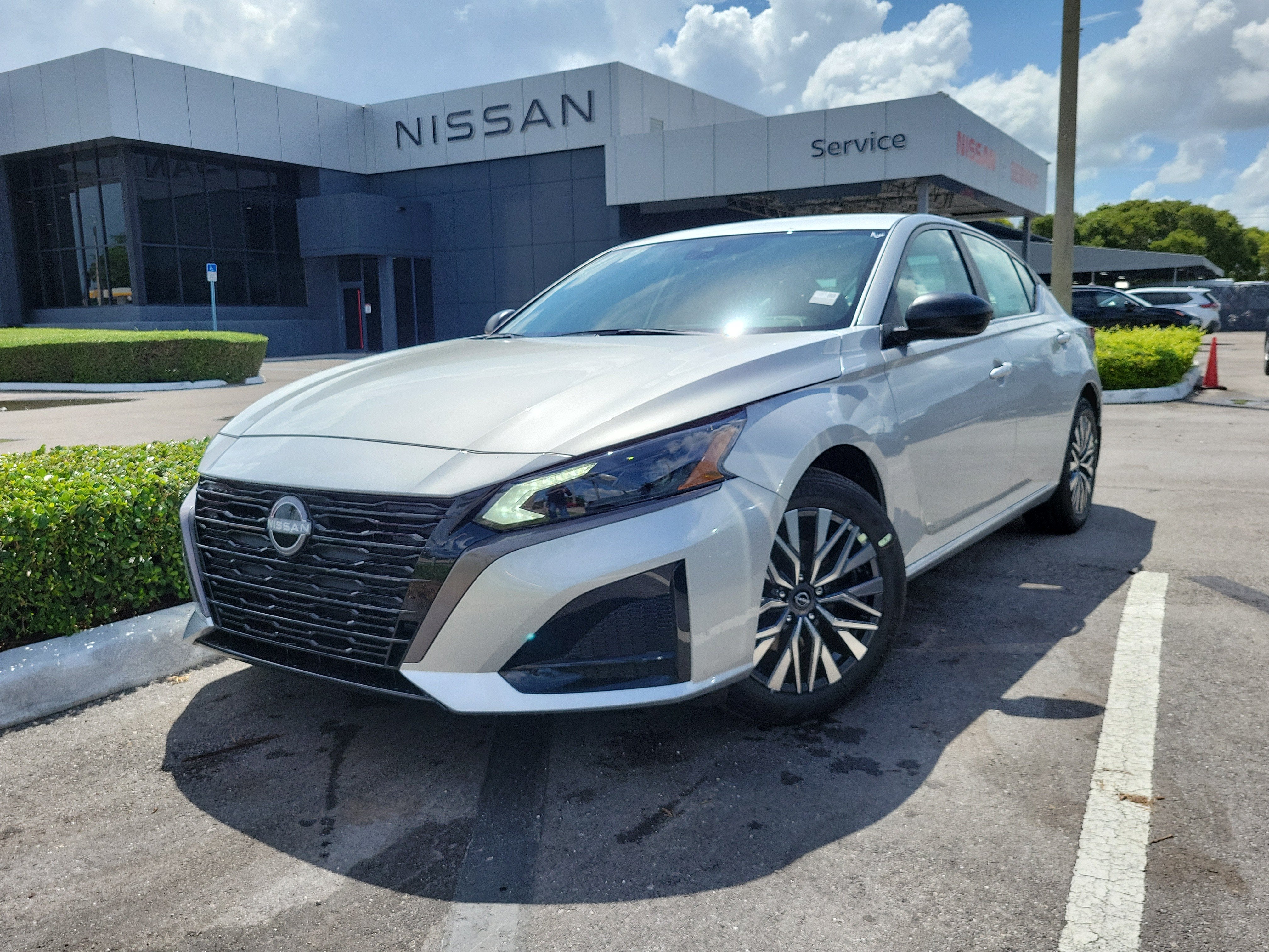 2026 Nissan Altima SV