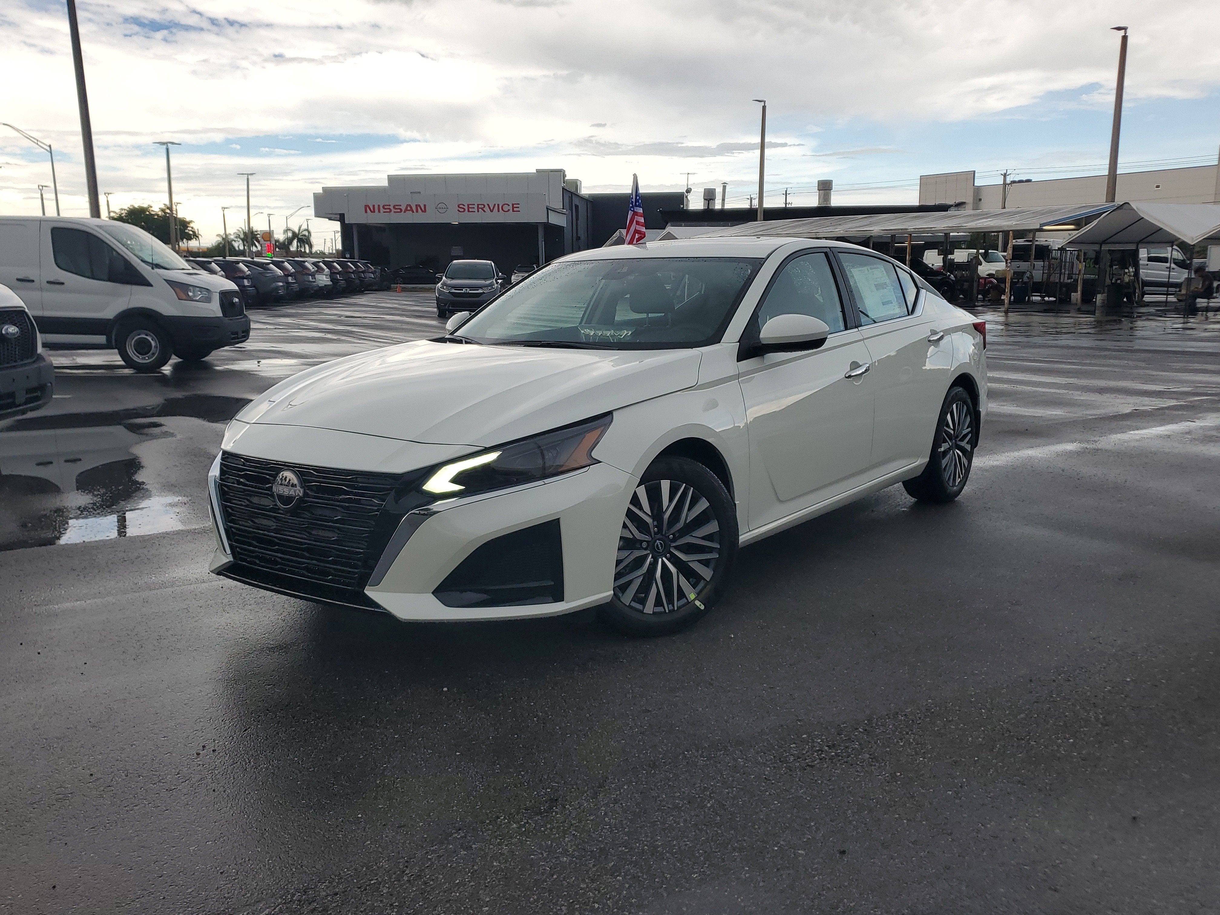 2025 Nissan Altima SV