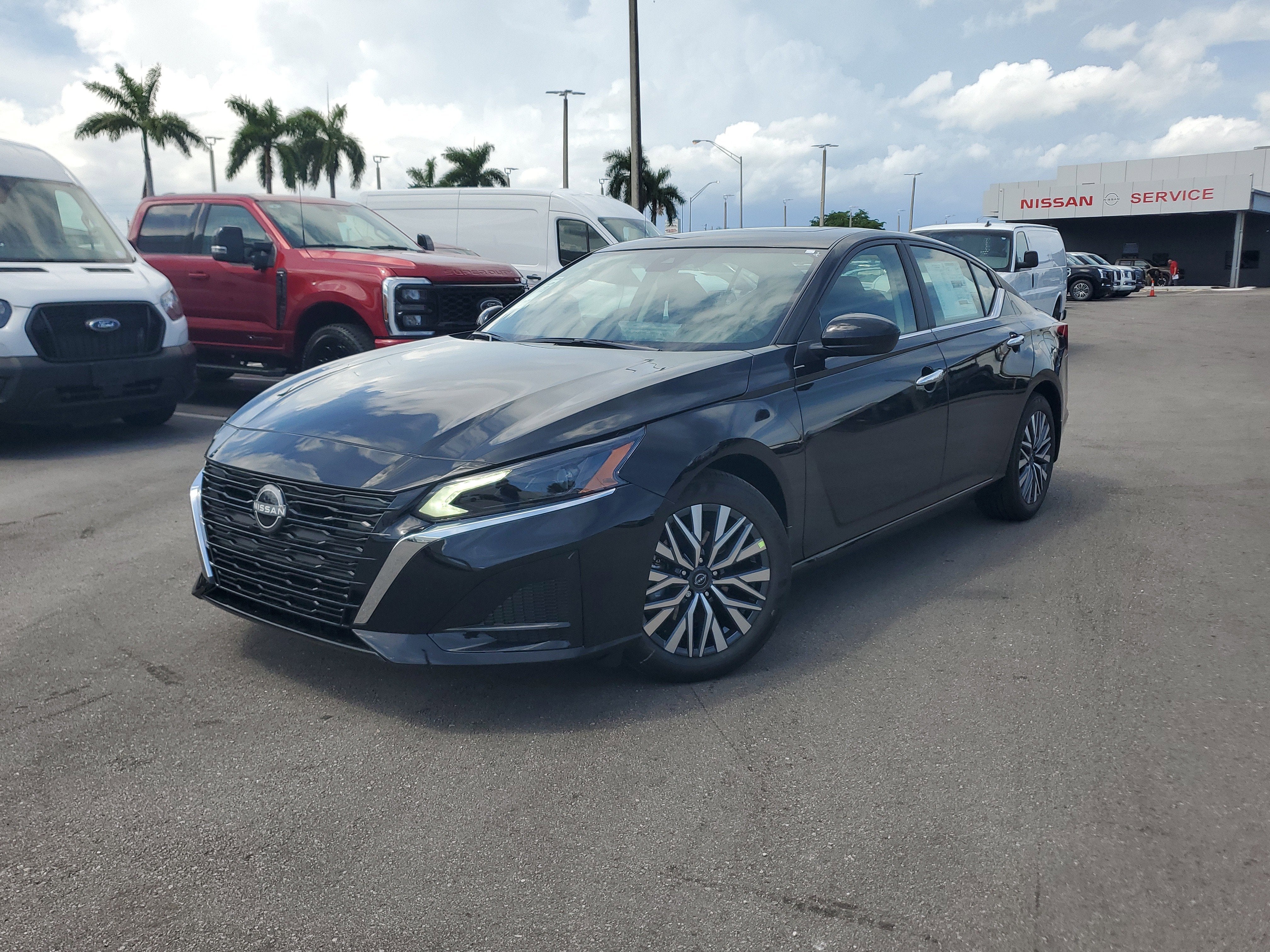 2025 Nissan Altima SV