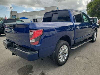 2020 Nissan Titan SL 4WD