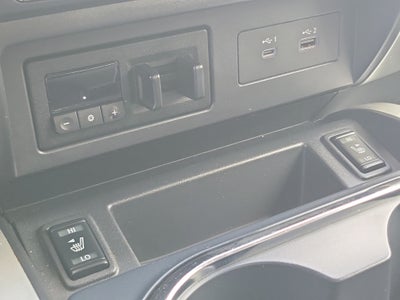 2021 Nissan Titan SV 4WD
