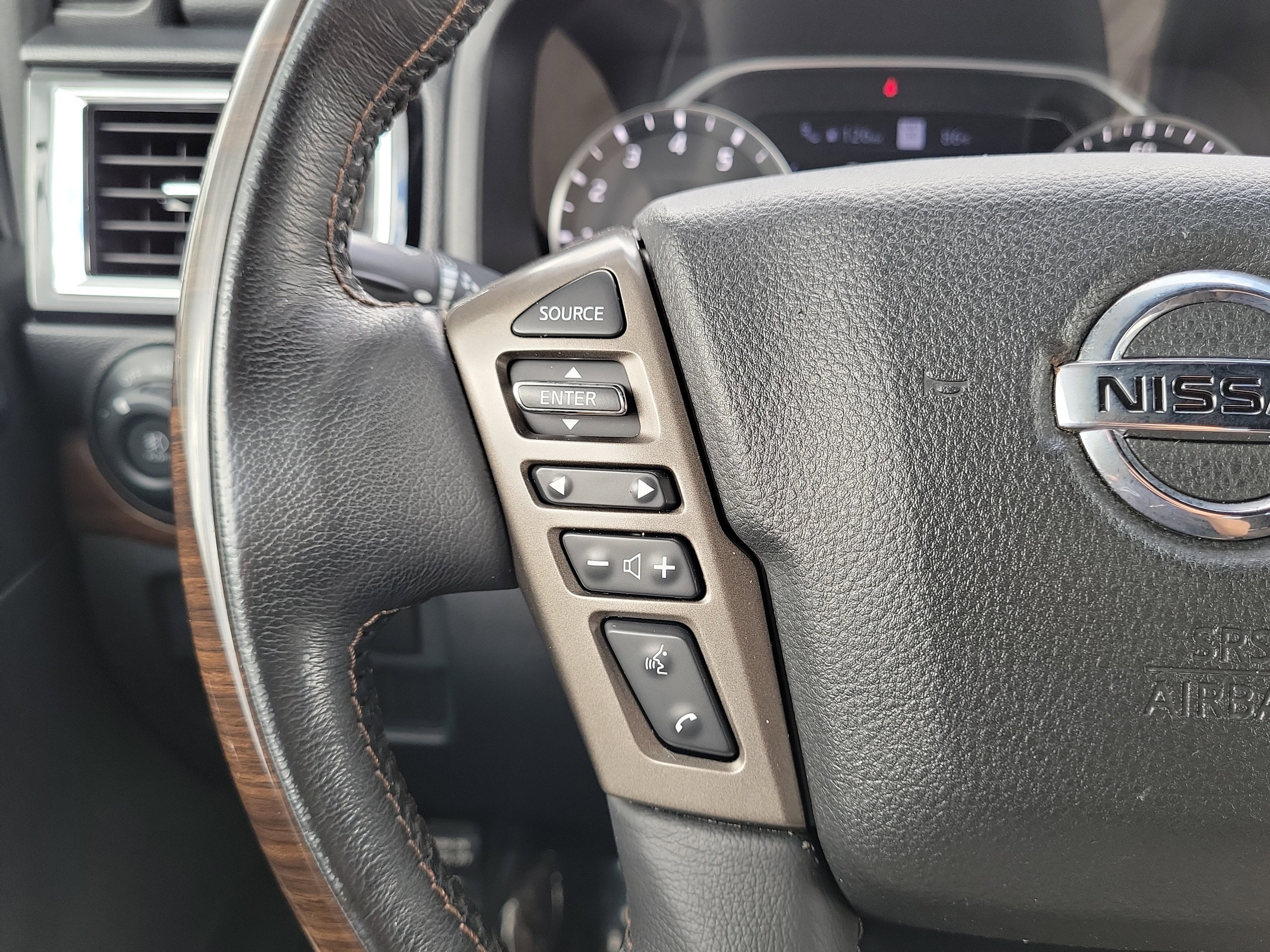 2021 Nissan Titan Platinum Reserve 4WD