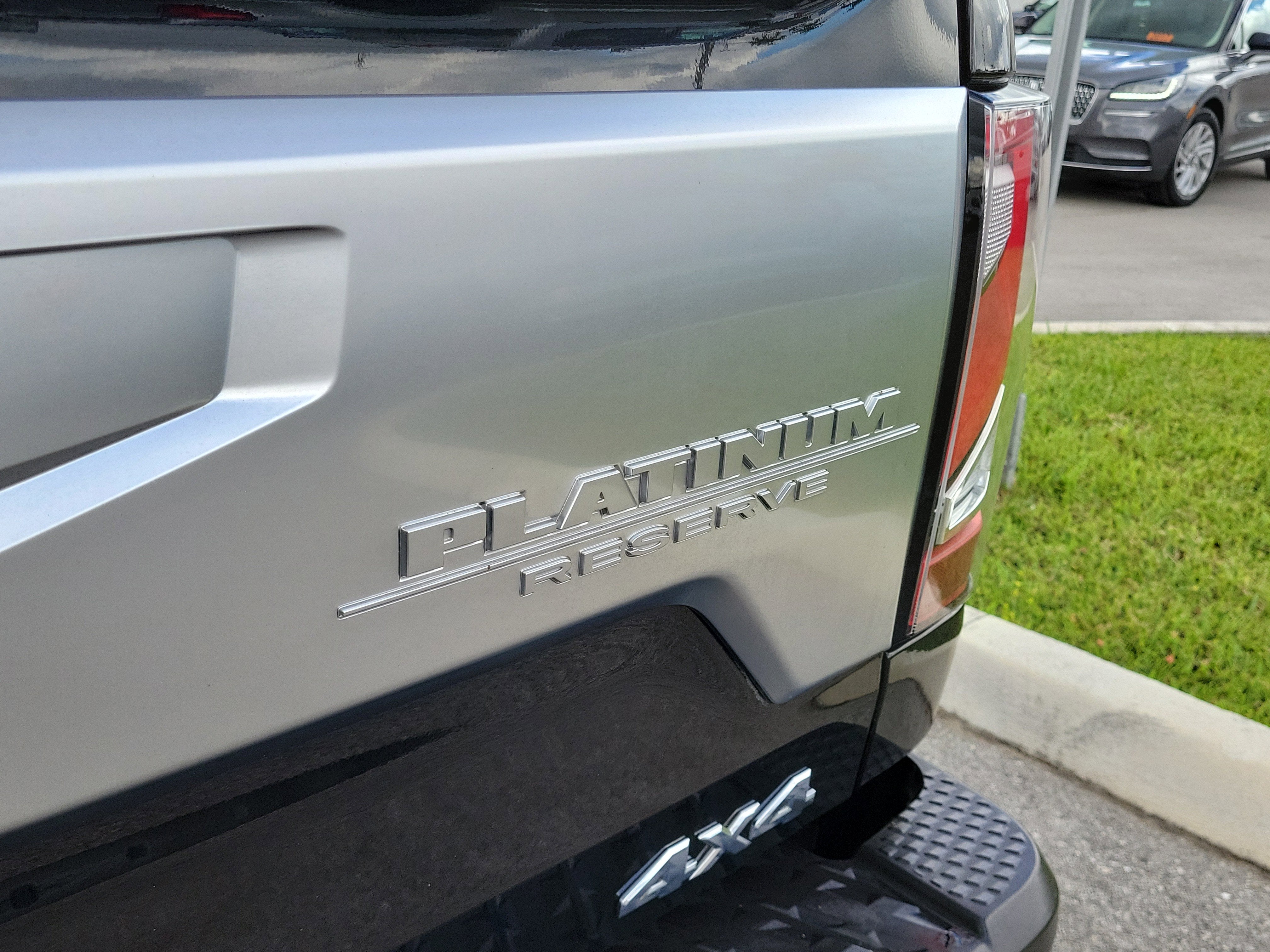 2021 Nissan Titan Platinum Reserve 4WD