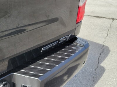 2023 Nissan Titan SV