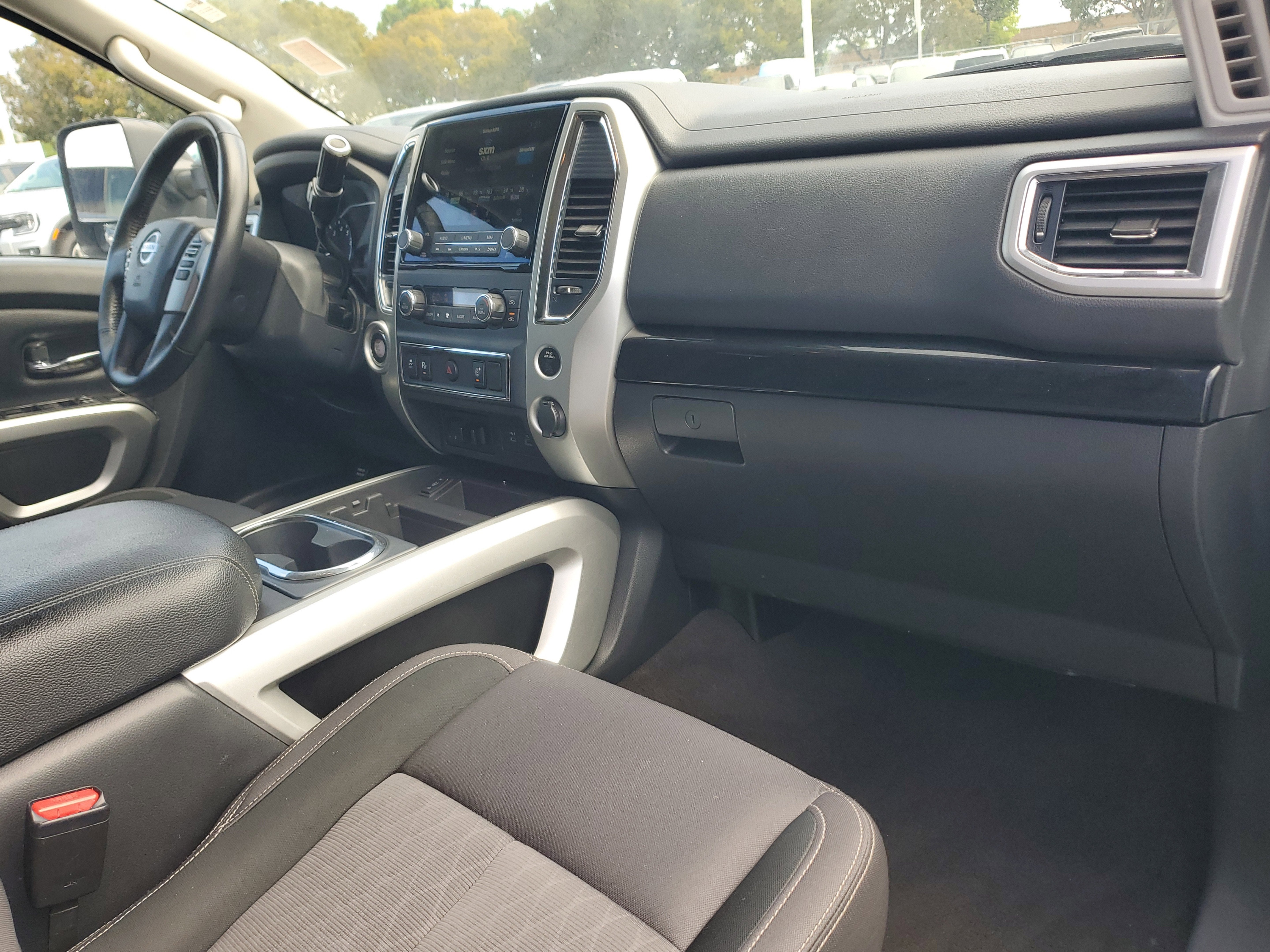 2021 Nissan Titan SV