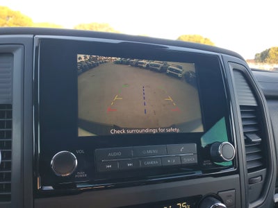 2024 Nissan TITAN Crew Cab SV