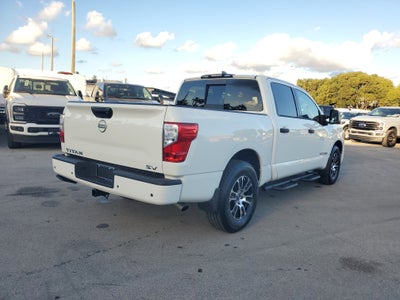2024 Nissan TITAN Crew Cab SV