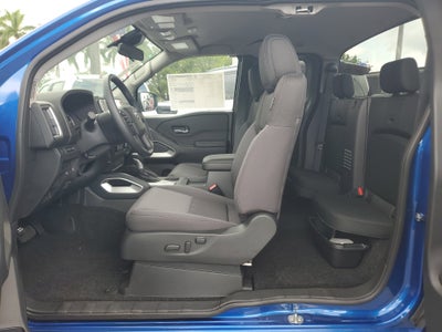 2025 Nissan Frontier King Cab® SV