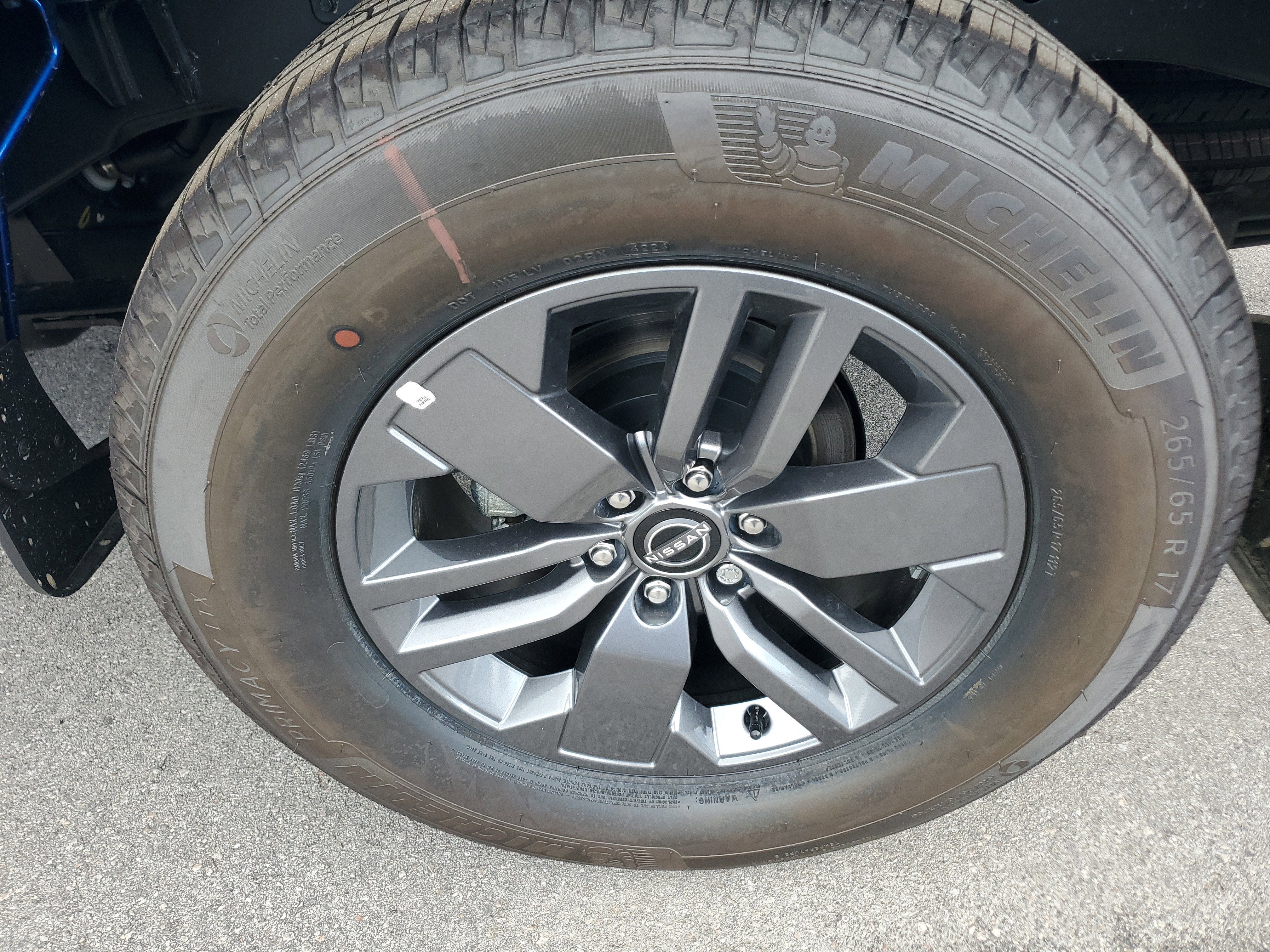 2025 Nissan Frontier King Cab® SV