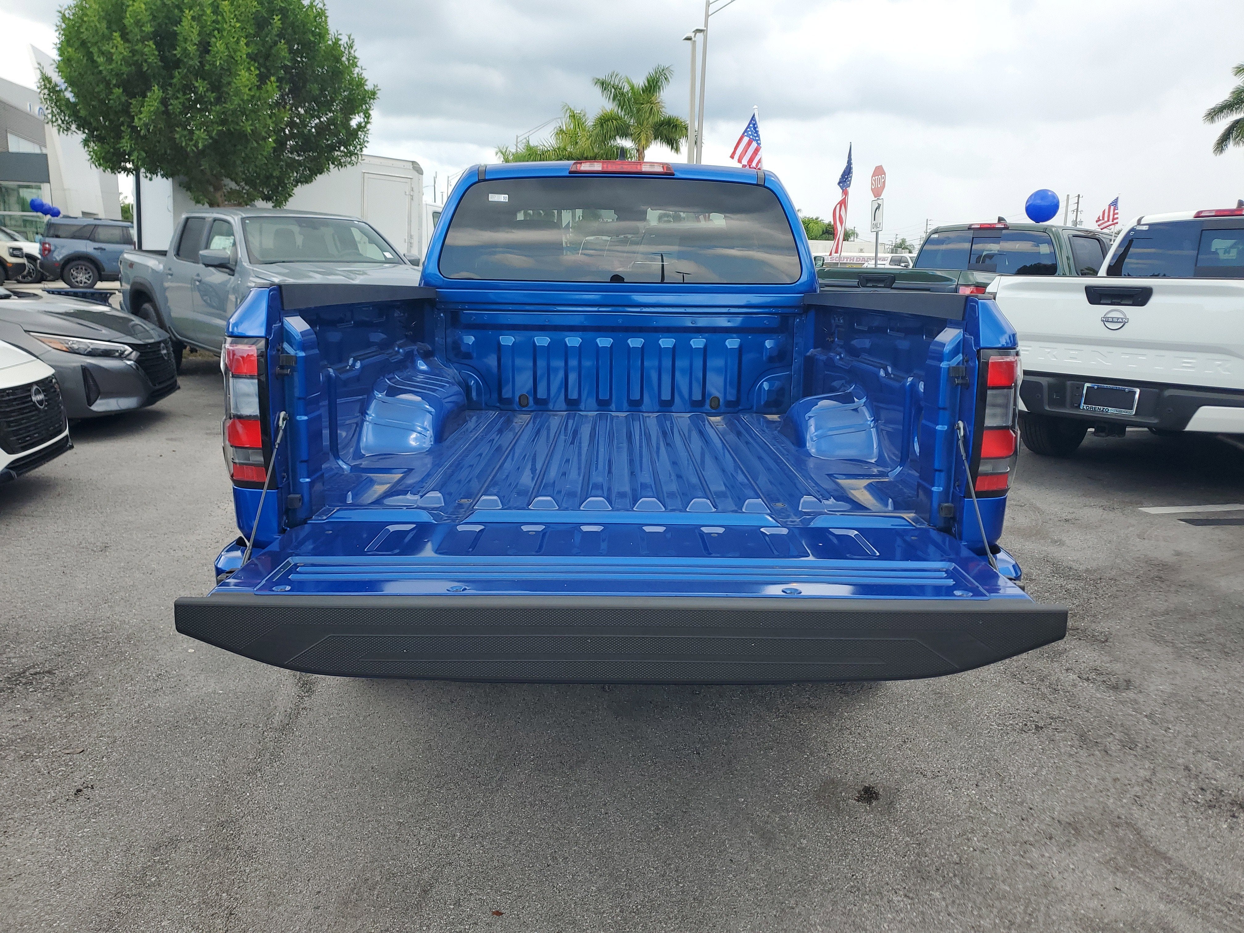 2025 Nissan Frontier King Cab® SV