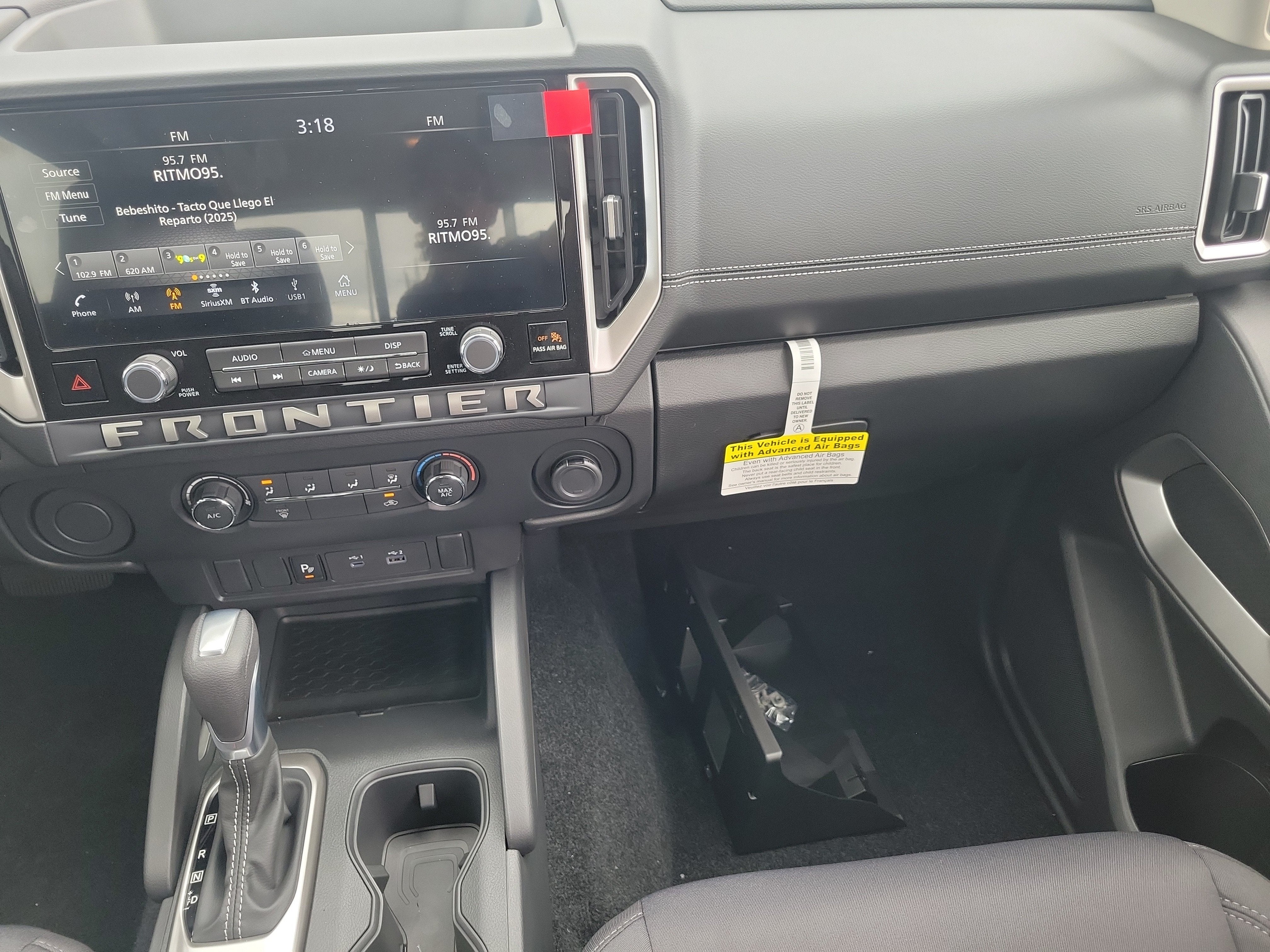 2027 Nissan Frontier SV