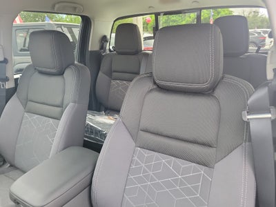 2027 Nissan Frontier SV