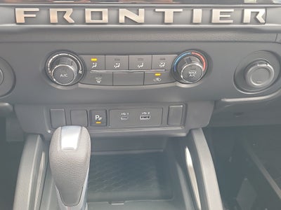 2027 Nissan Frontier SV