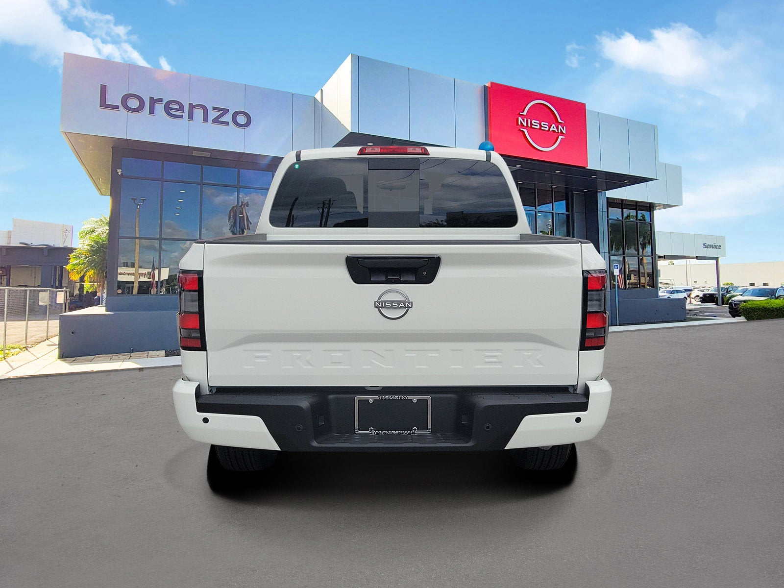 2027 Nissan Frontier SV
