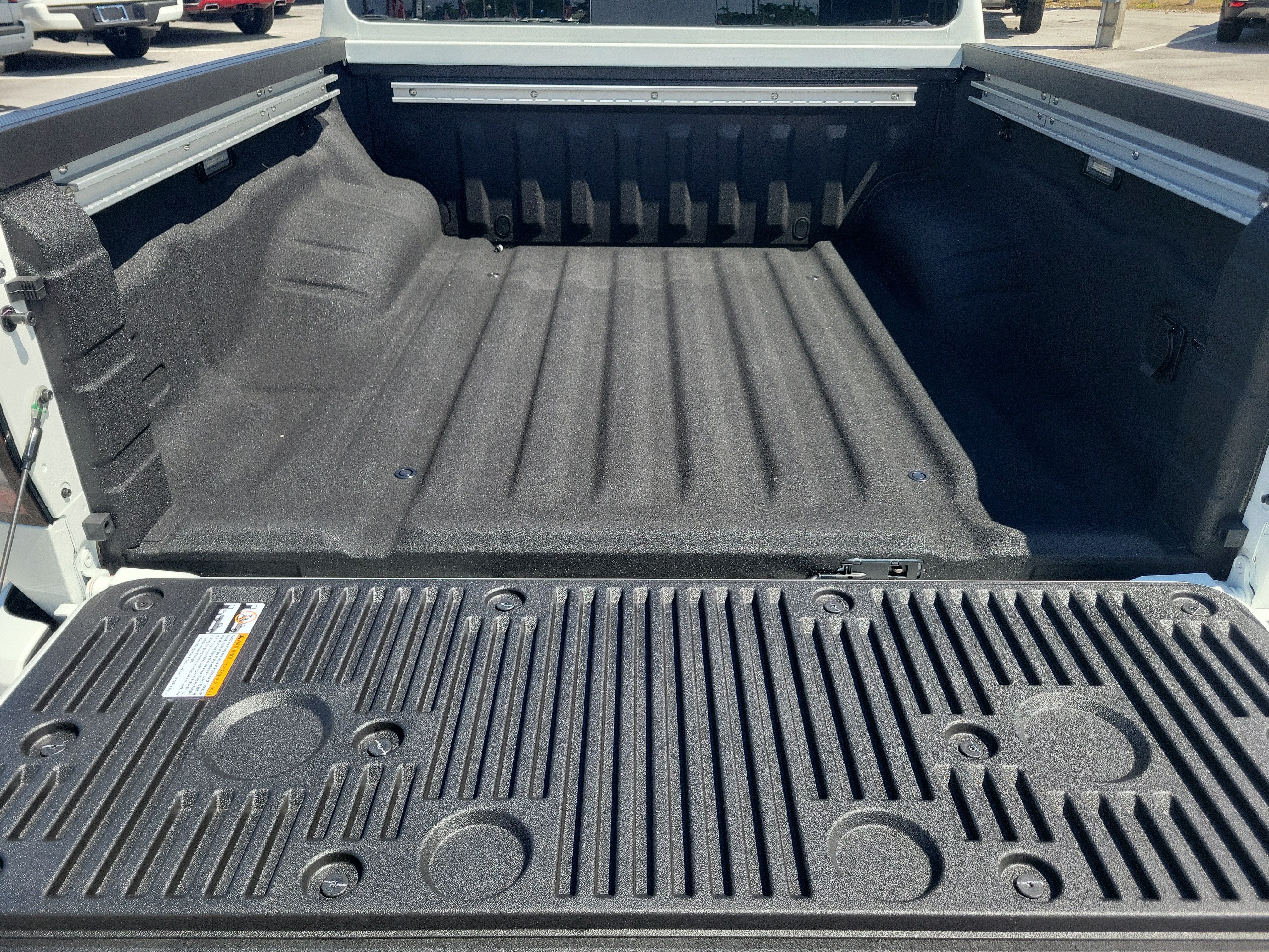 2027 Nissan Frontier Crew Cab PRO-X®