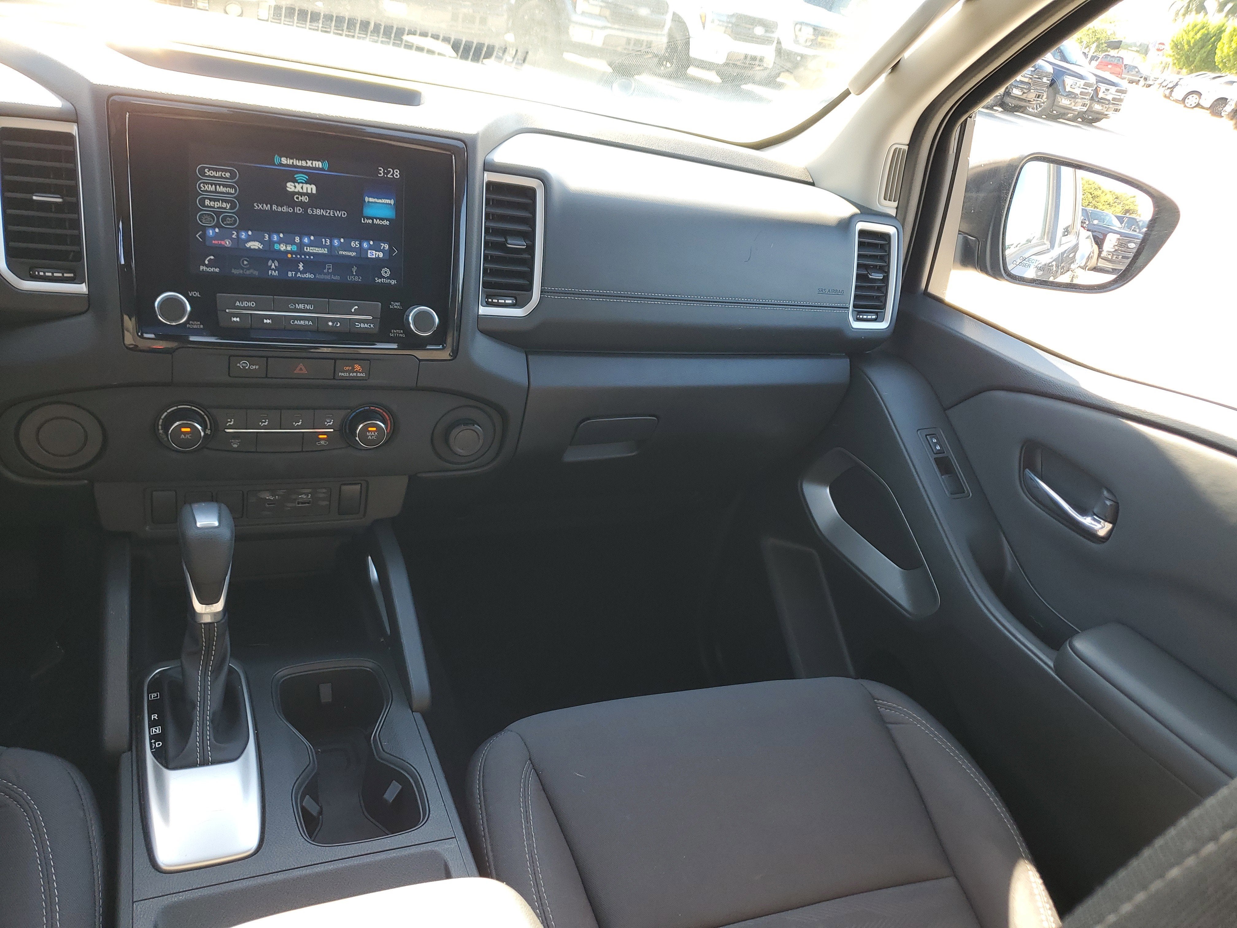 2024 Nissan Frontier Crew Cab SV