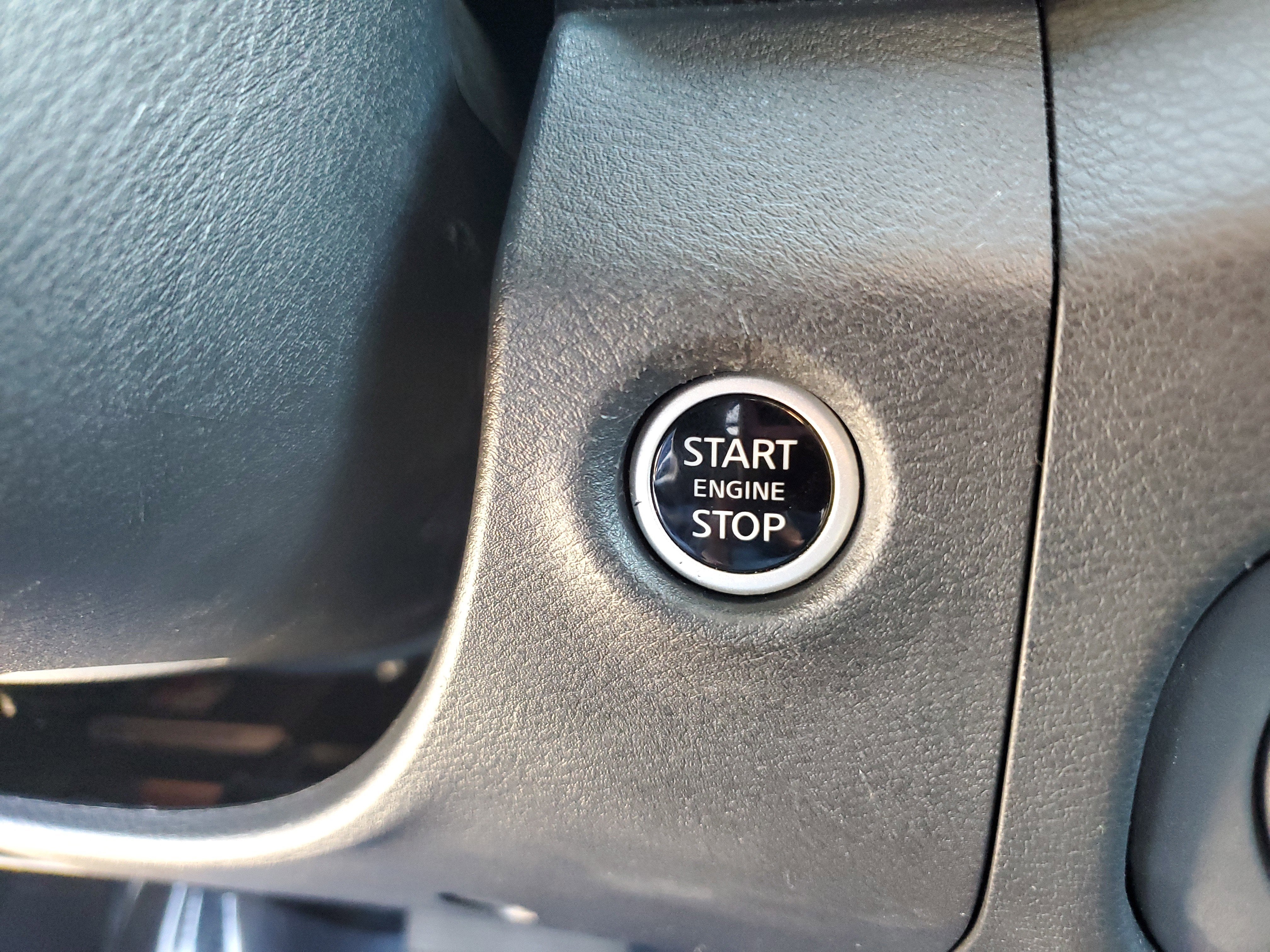 2024 Nissan Frontier Crew Cab SV