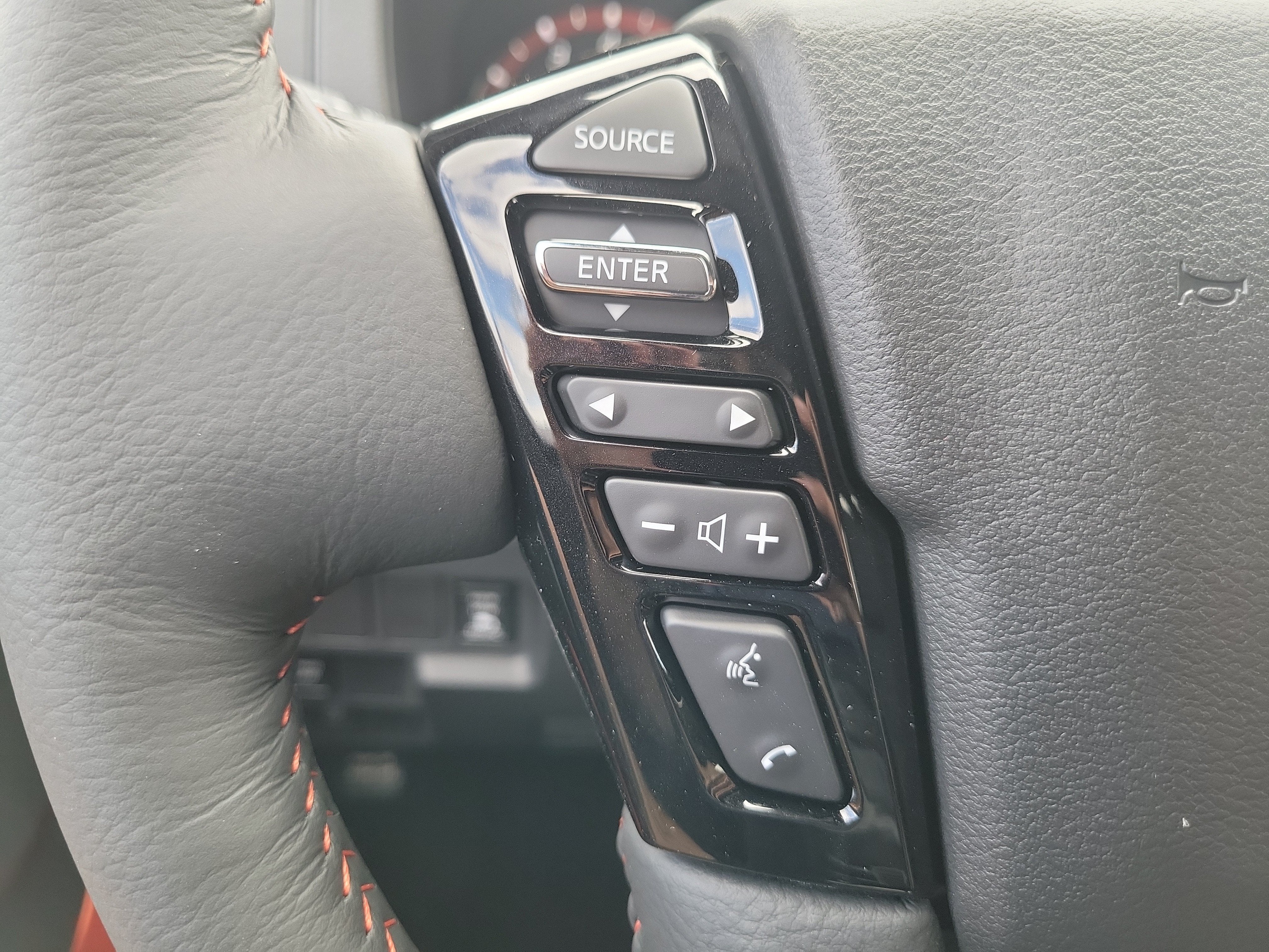 2027 Nissan Frontier Crew Cab PRO-X®