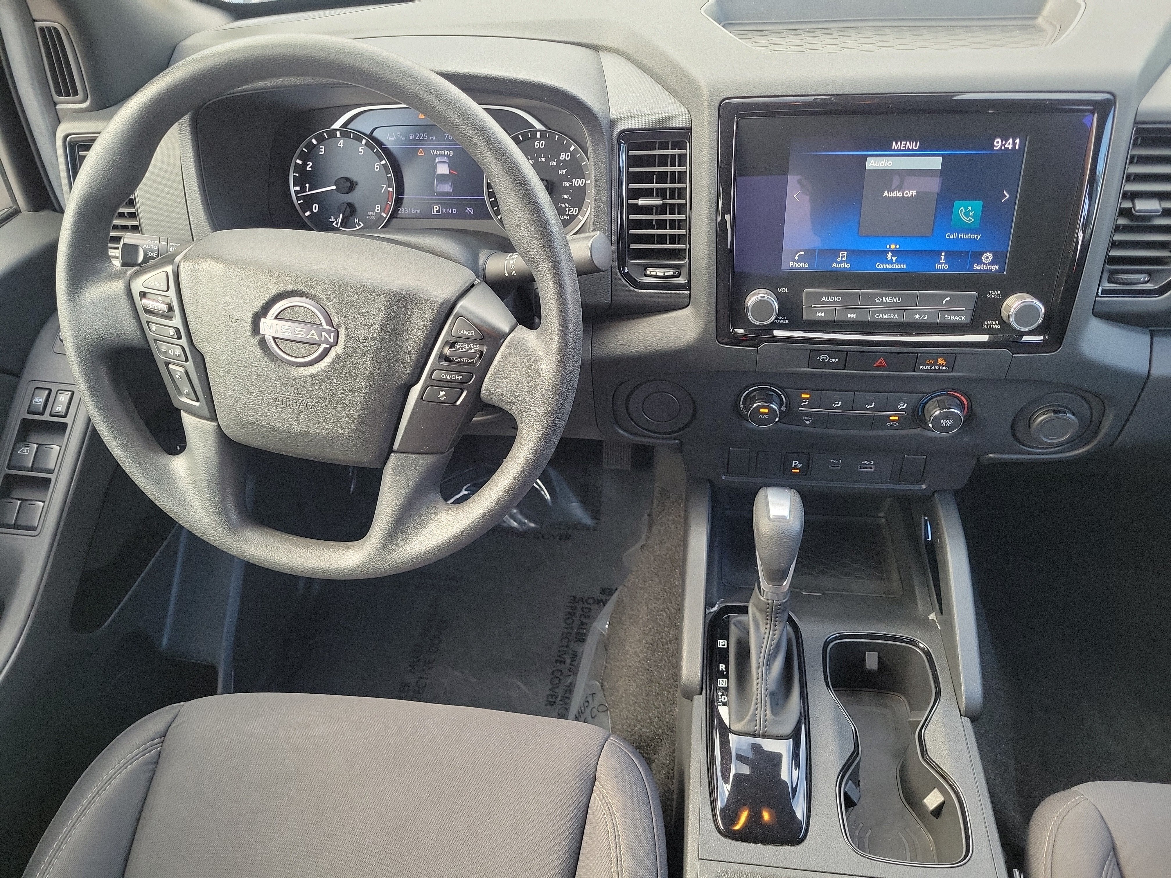 2023 Nissan Frontier SV