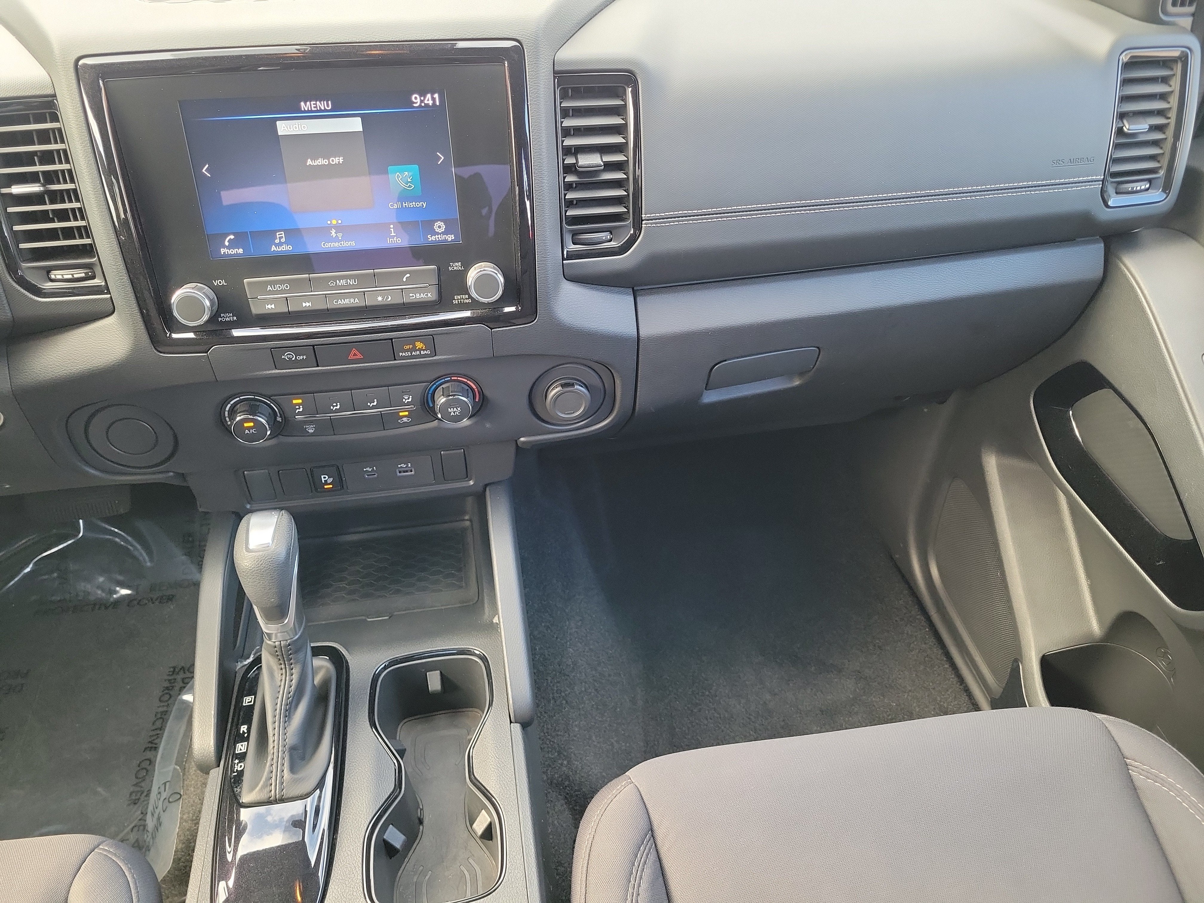 2023 Nissan Frontier SV
