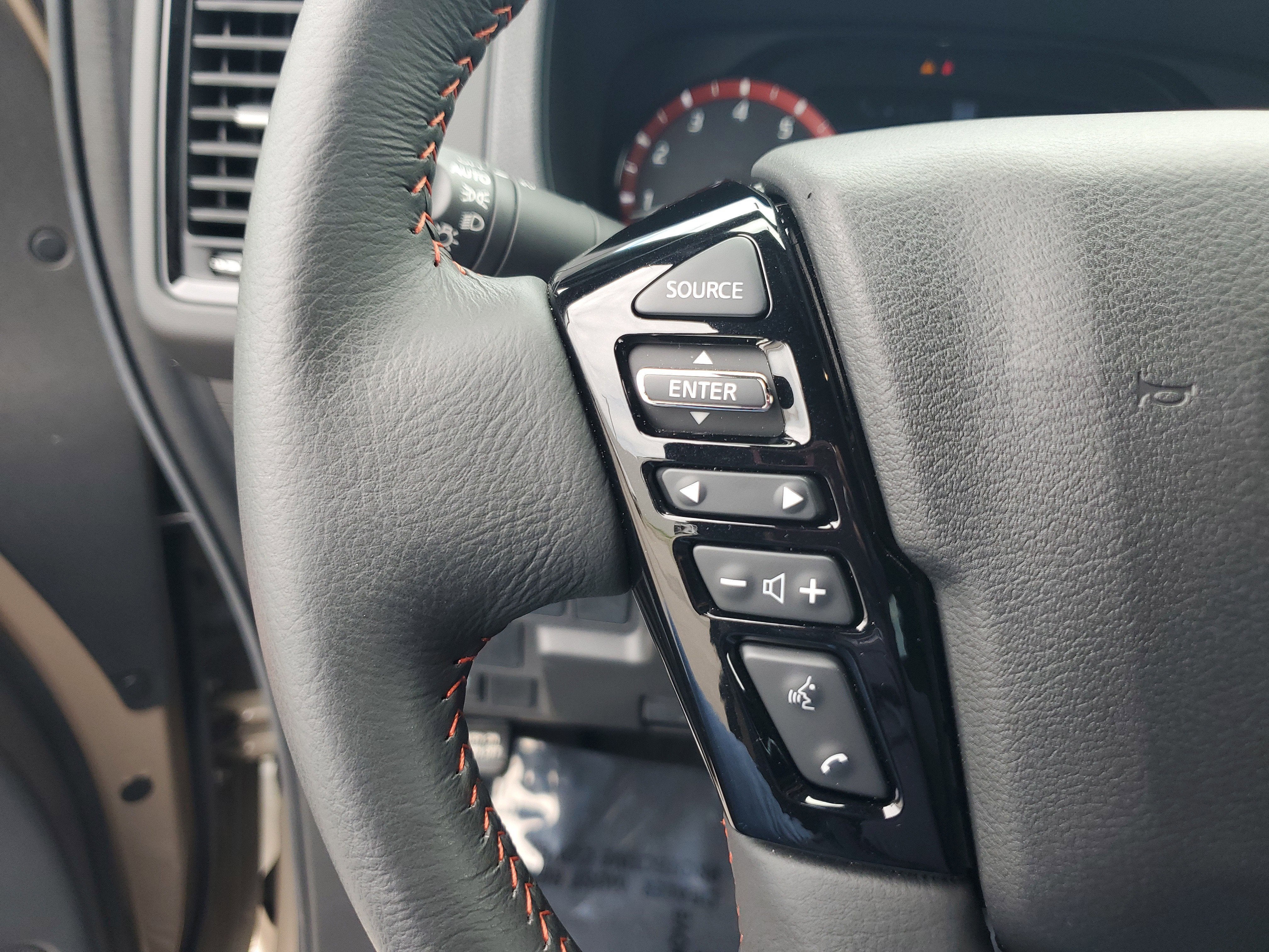 2024 Nissan Frontier PRO-X