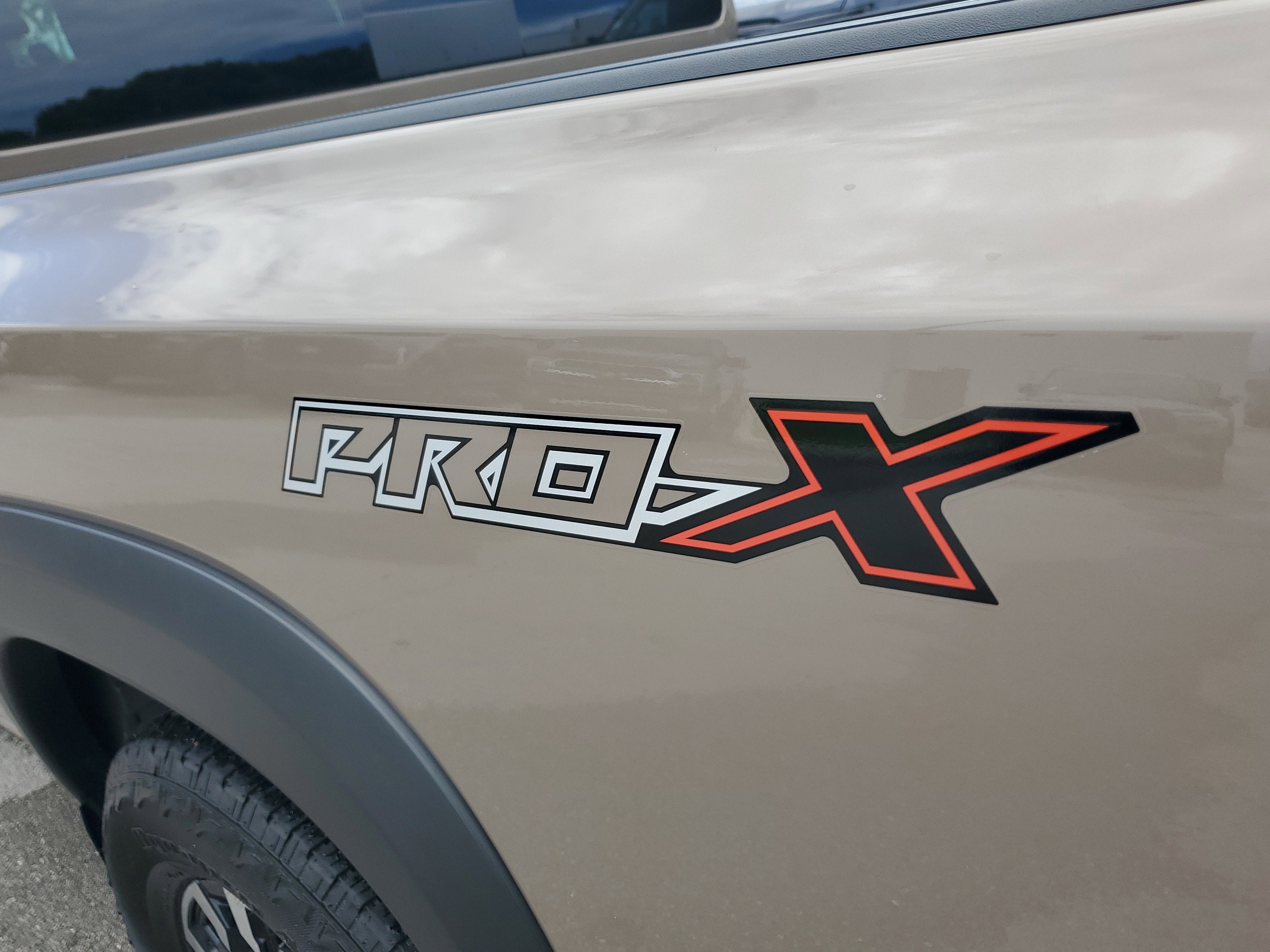 2024 Nissan Frontier PRO-X