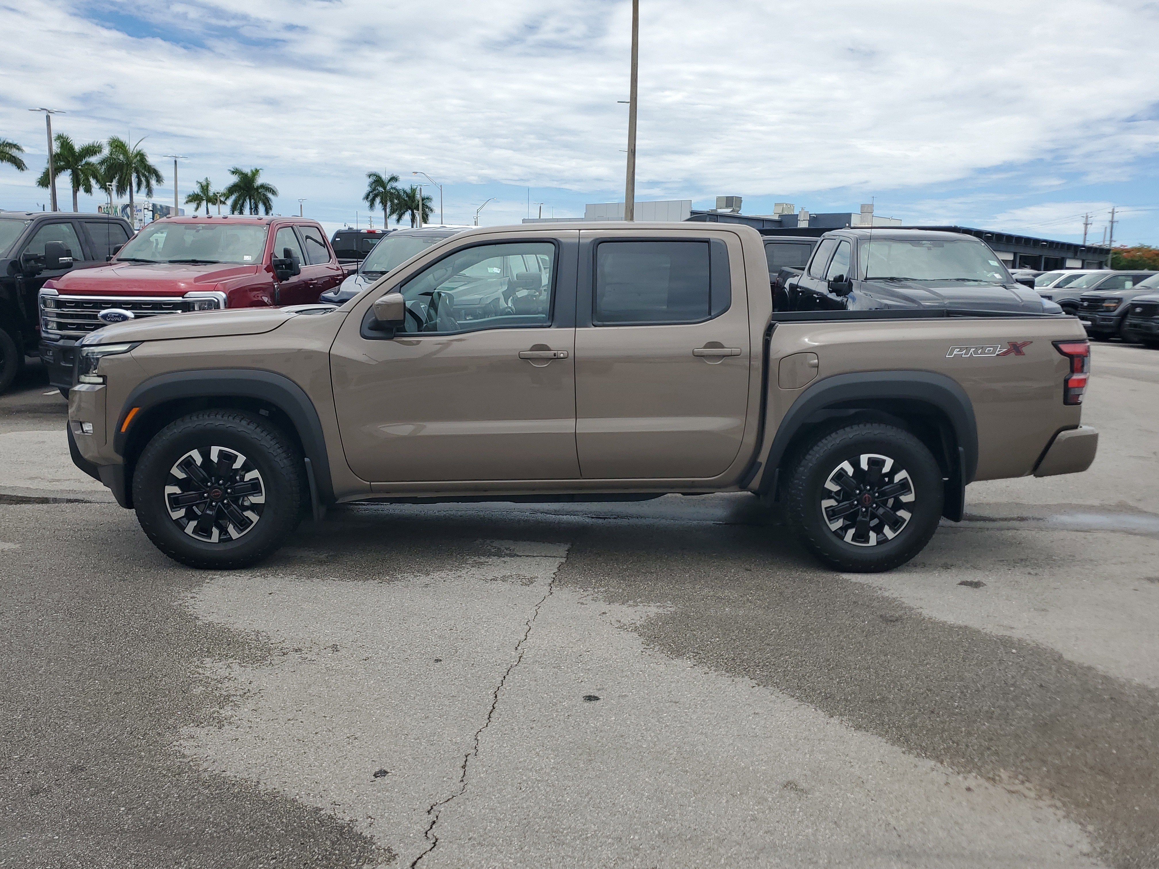 2024 Nissan Frontier PRO-X