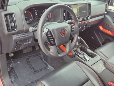 2025 Nissan Frontier Crew Cab PRO-X®