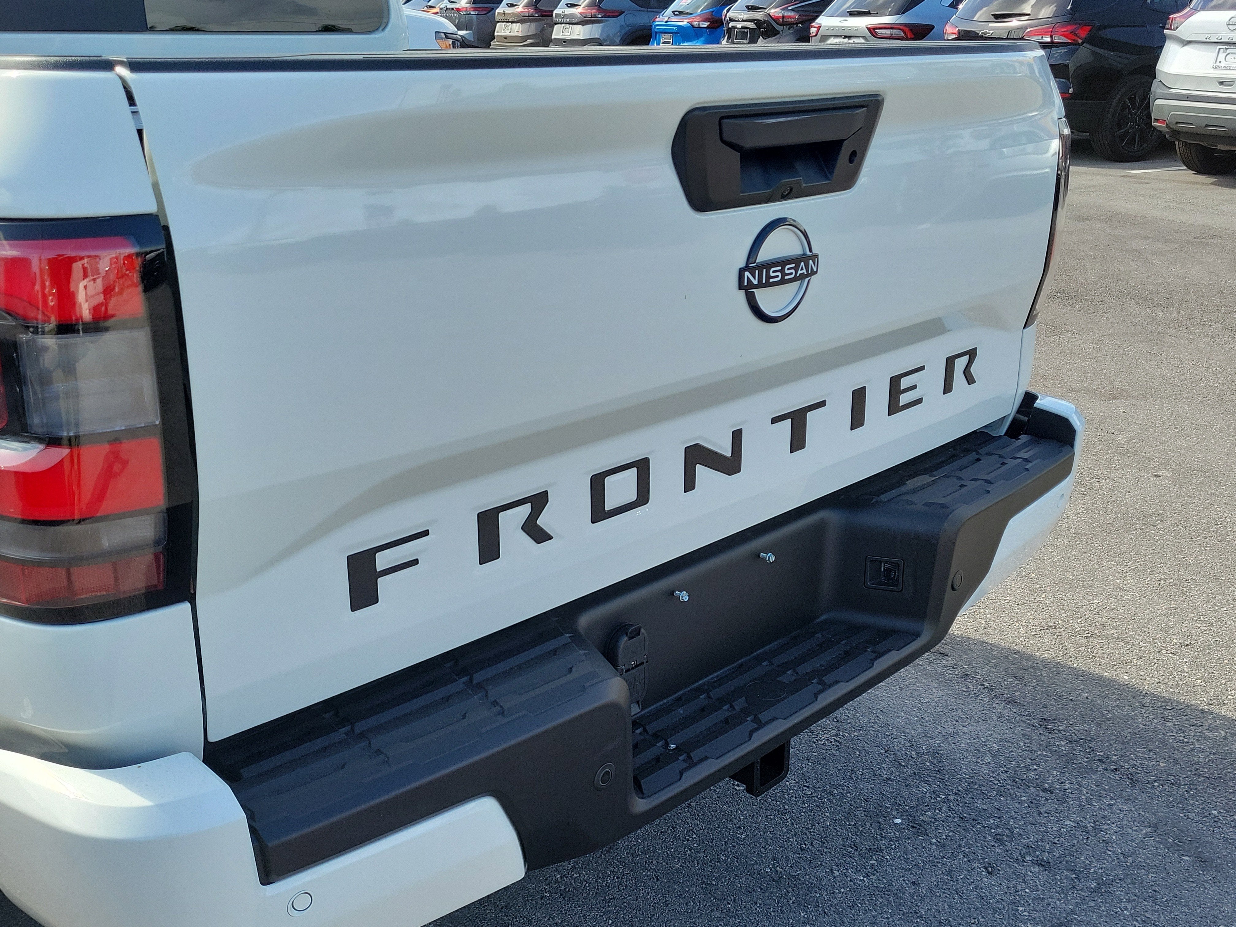 2026 Nissan Frontier Crew Cab SV