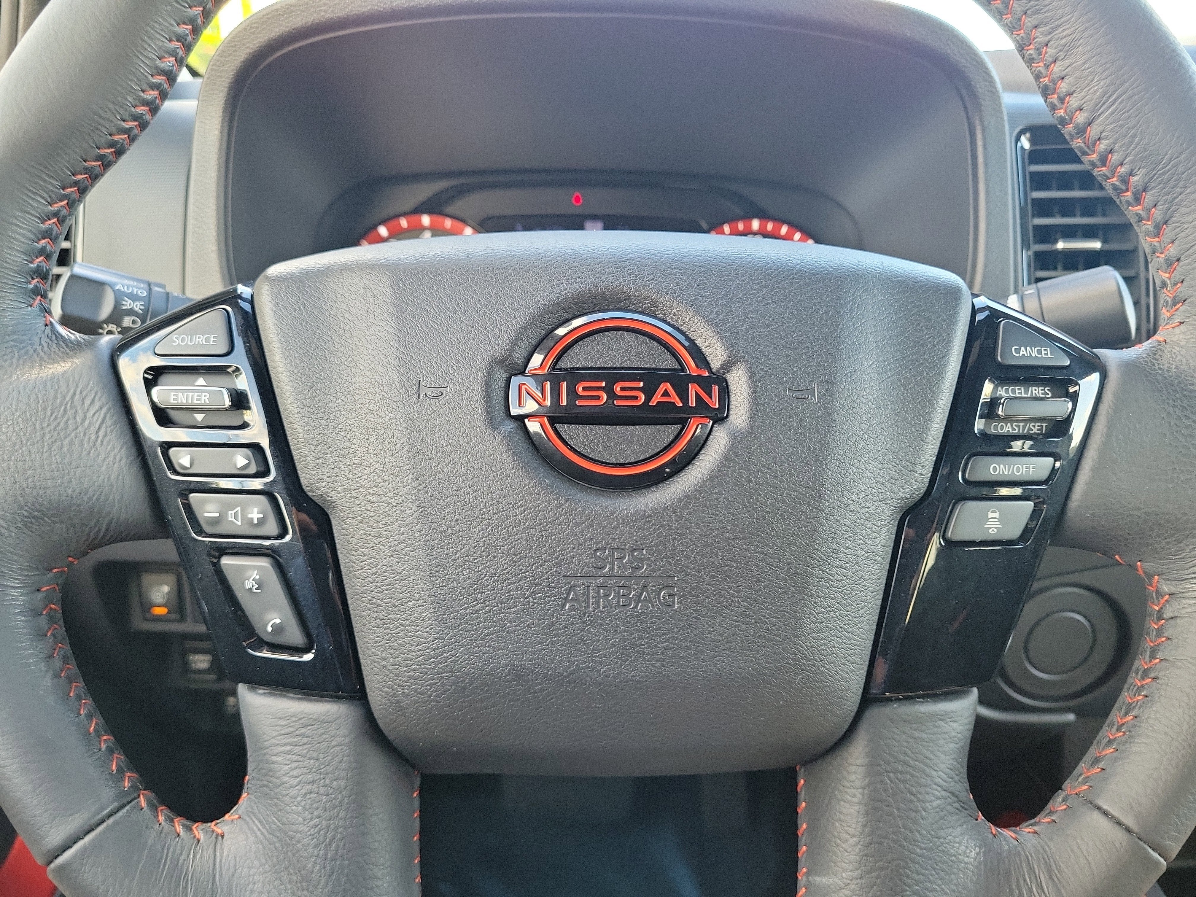 2023 Nissan Frontier Crew Cab PRO-X®