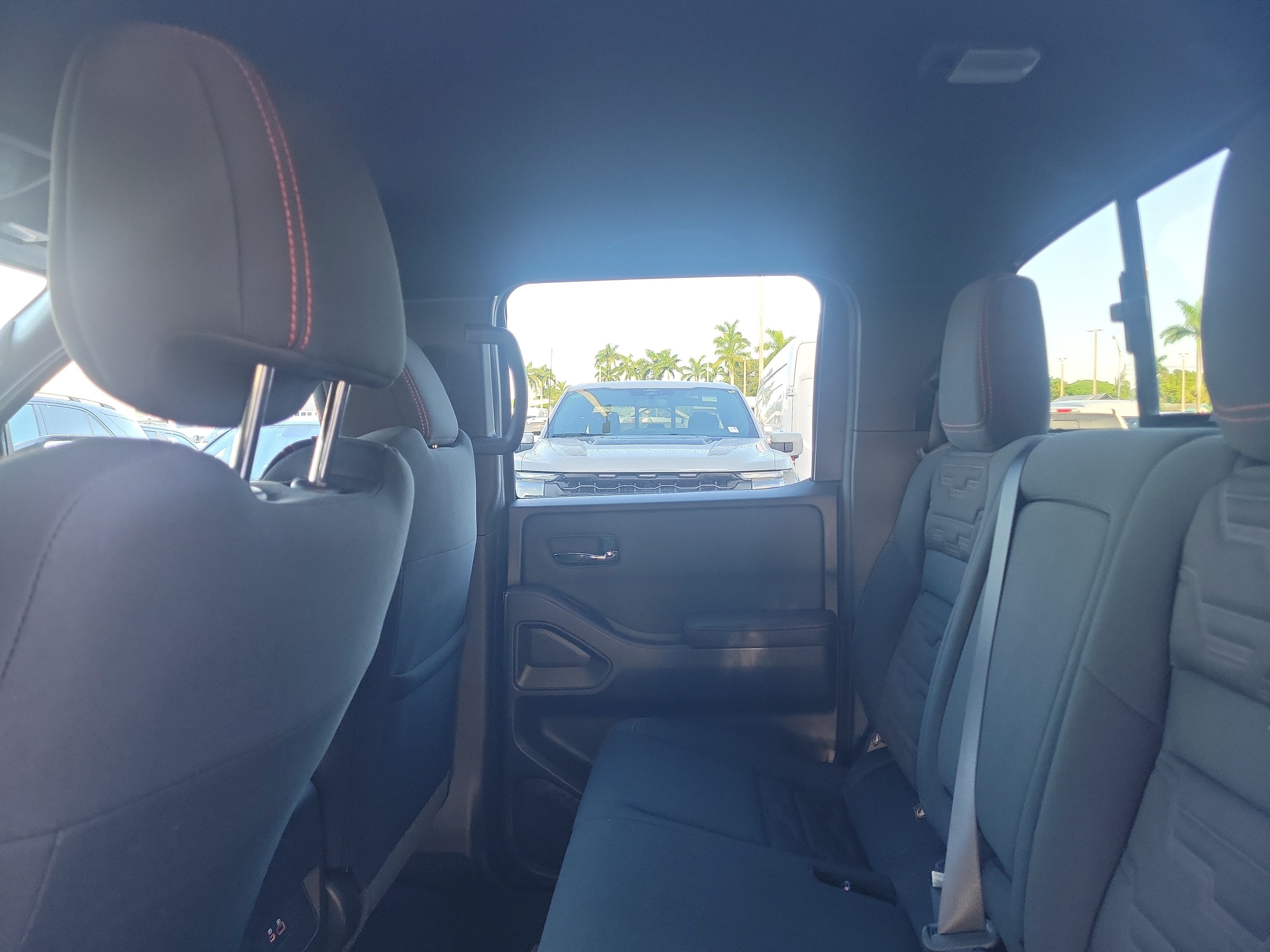 2024 Nissan Frontier PRO-4X 4WD