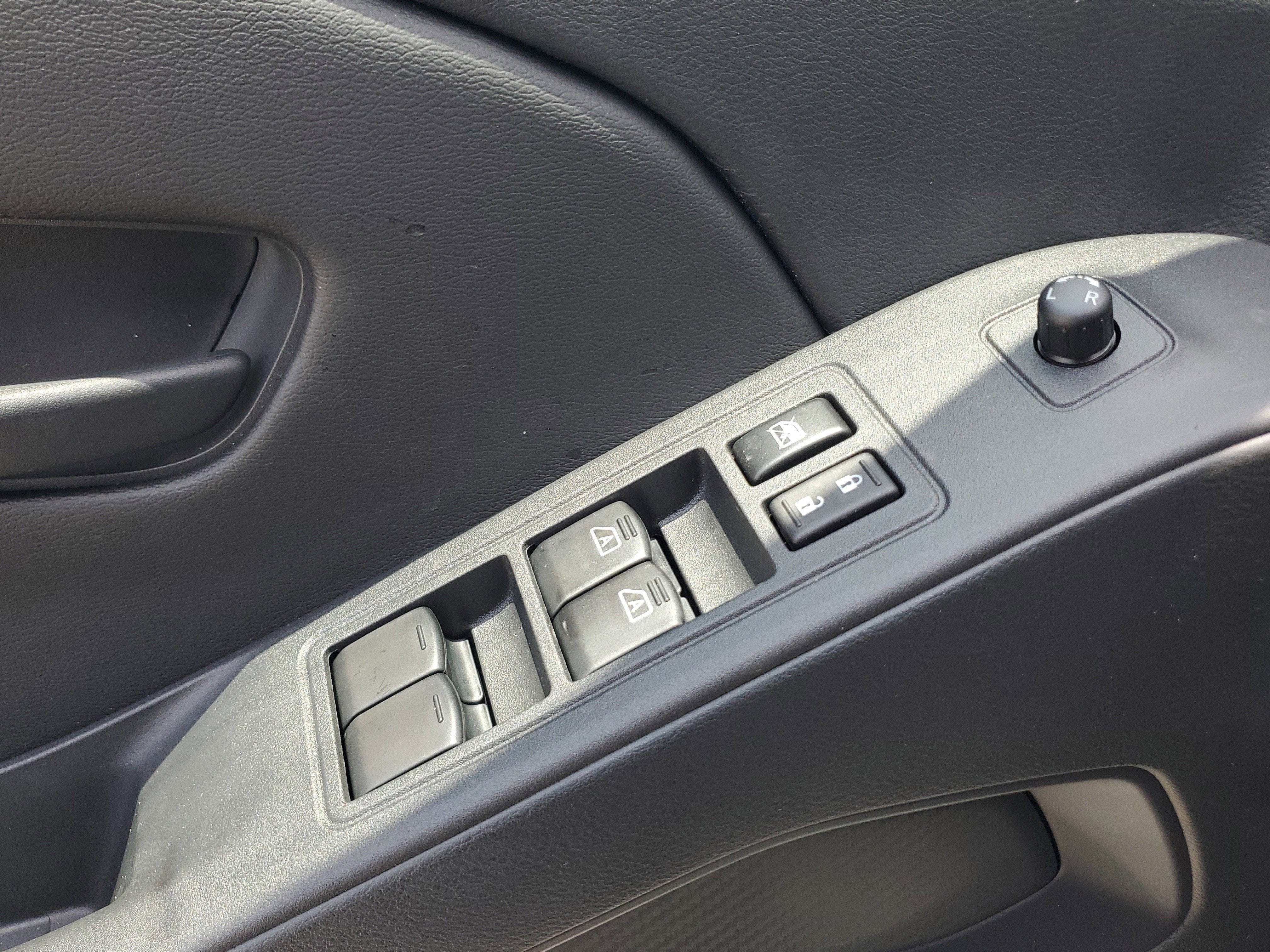 2026 Nissan Frontier Crew Cab SV Long Bed