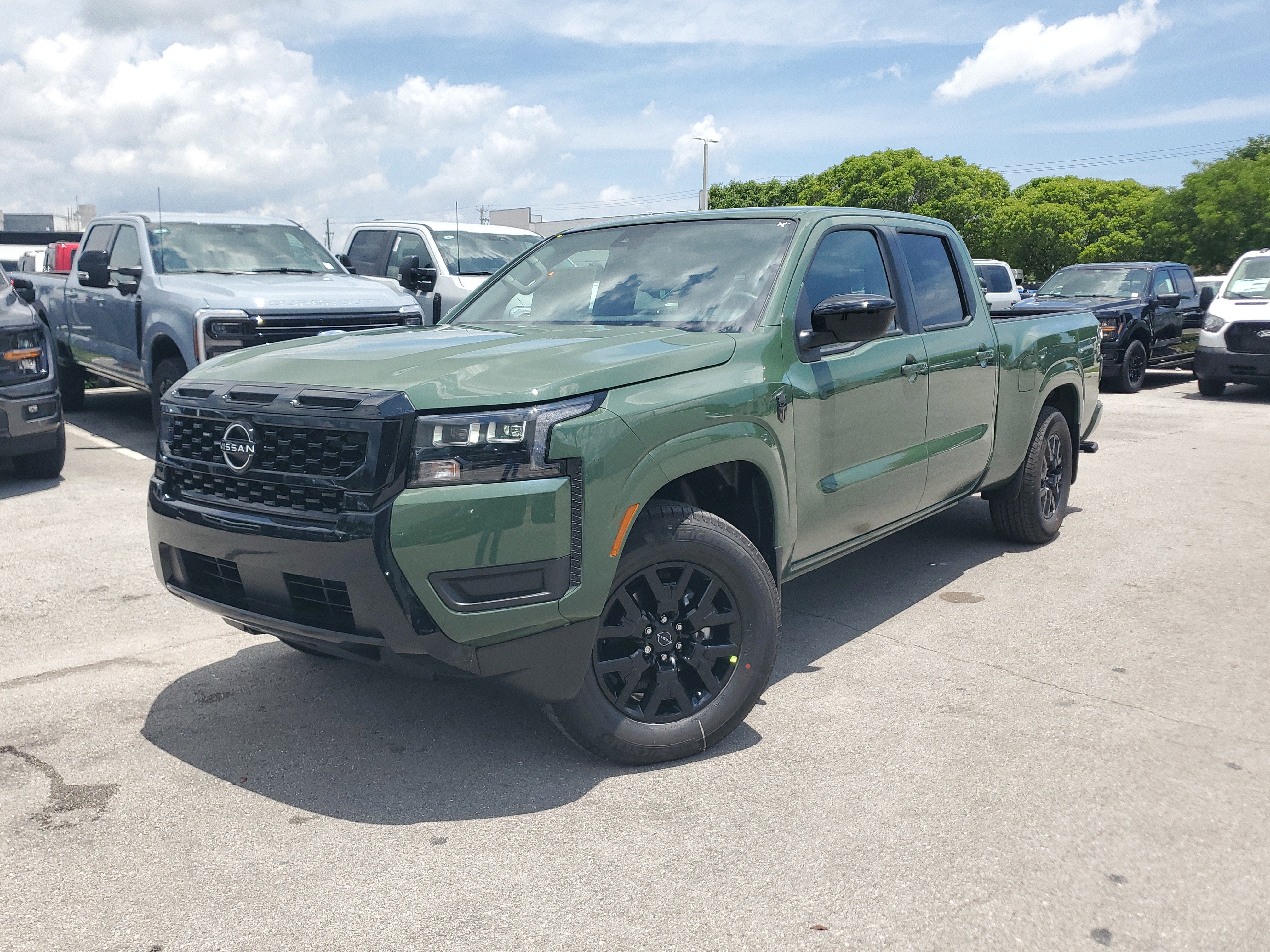 2026 Nissan Frontier Crew Cab SV Long Bed