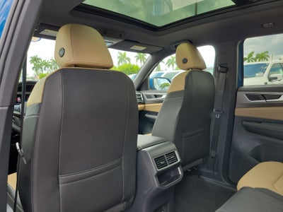 2025 Volkswagen Atlas Cross Sport 2.0T SE w/Technology