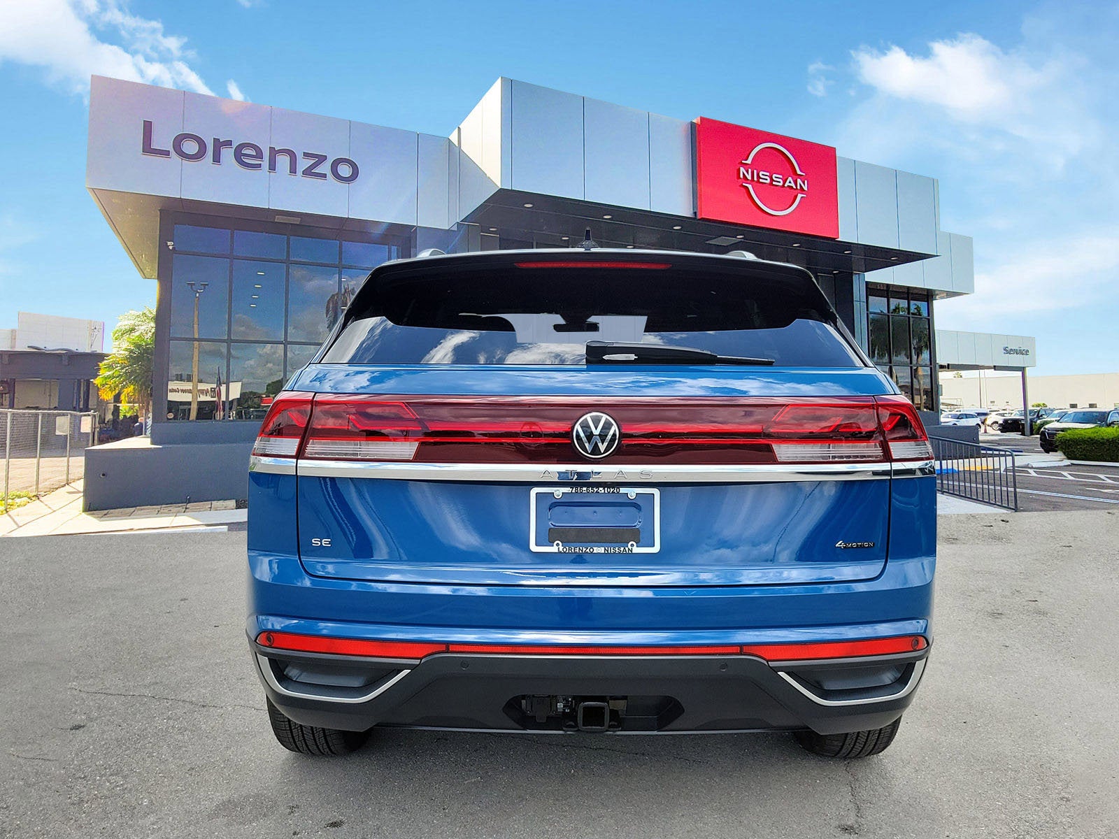 2025 Volkswagen Atlas Cross Sport 2.0T SE w/Technology