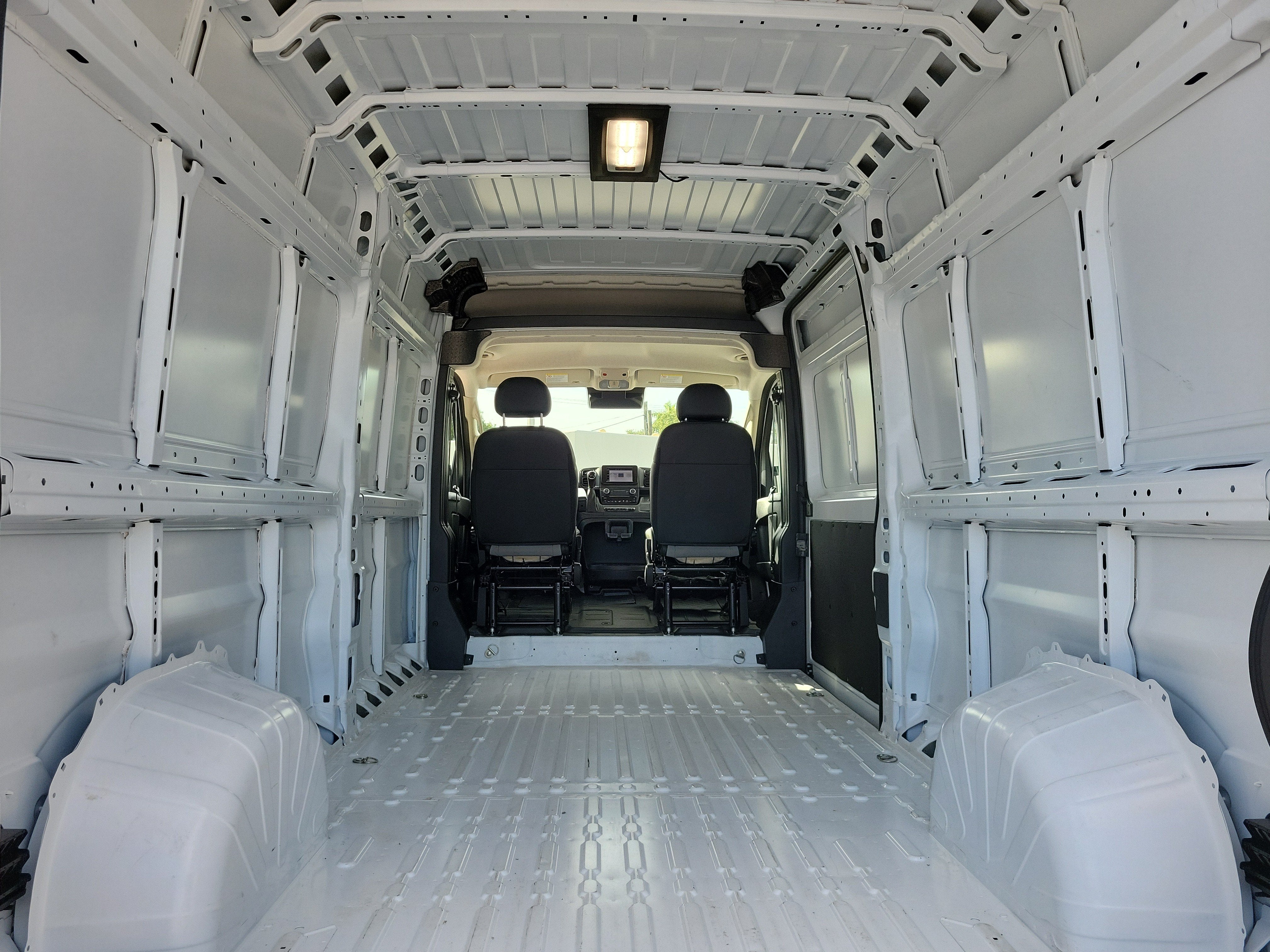 2026 RAM ProMaster Cargo Van Tradesman