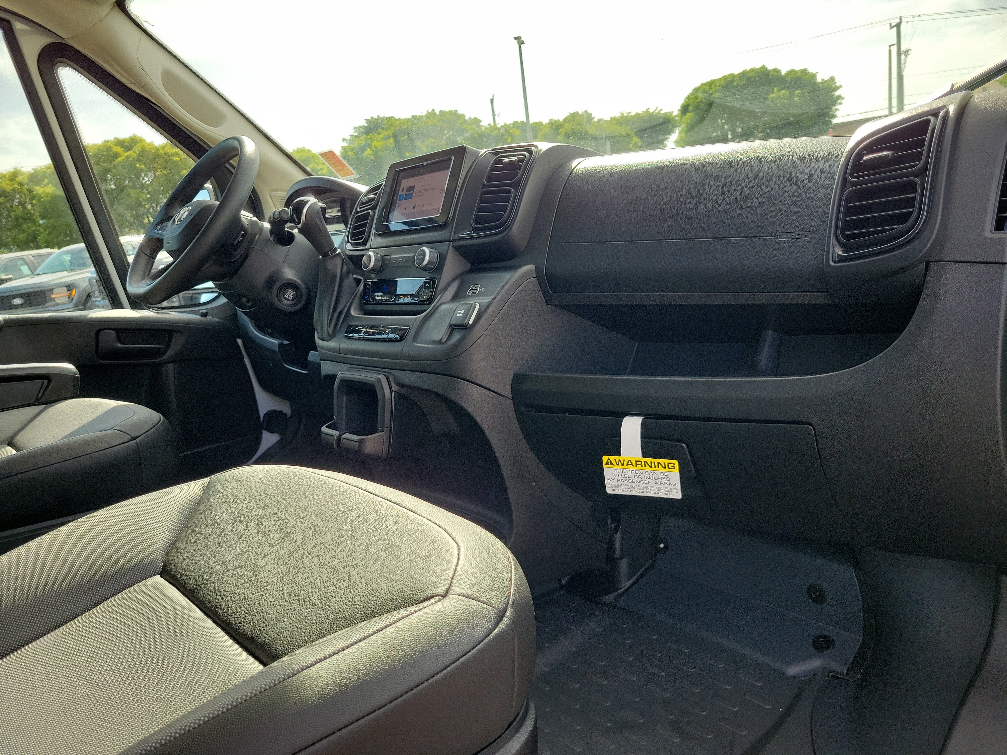 2026 RAM ProMaster Cargo Van Tradesman