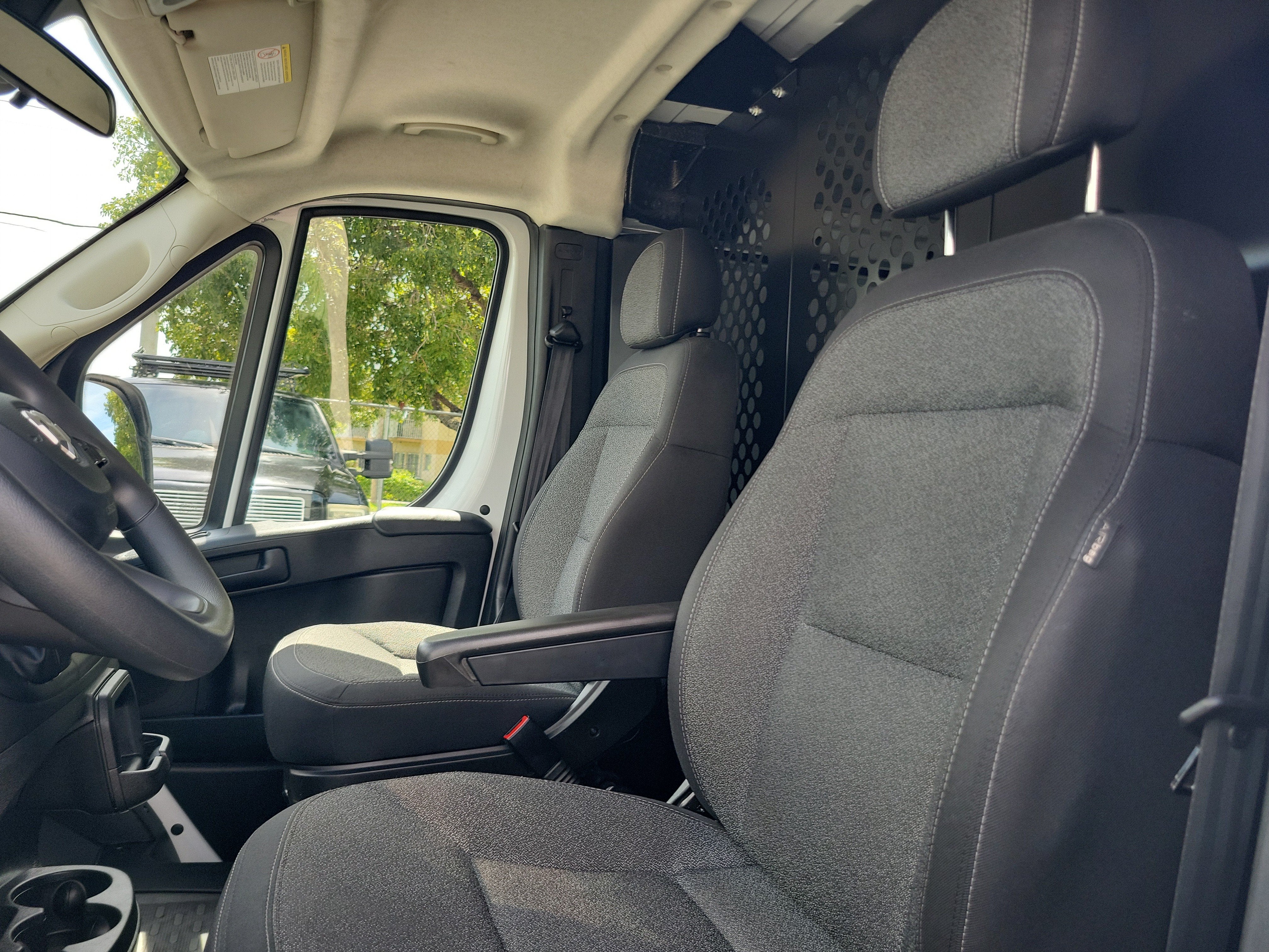 2025 RAM ProMaster Cargo Van Tradesman