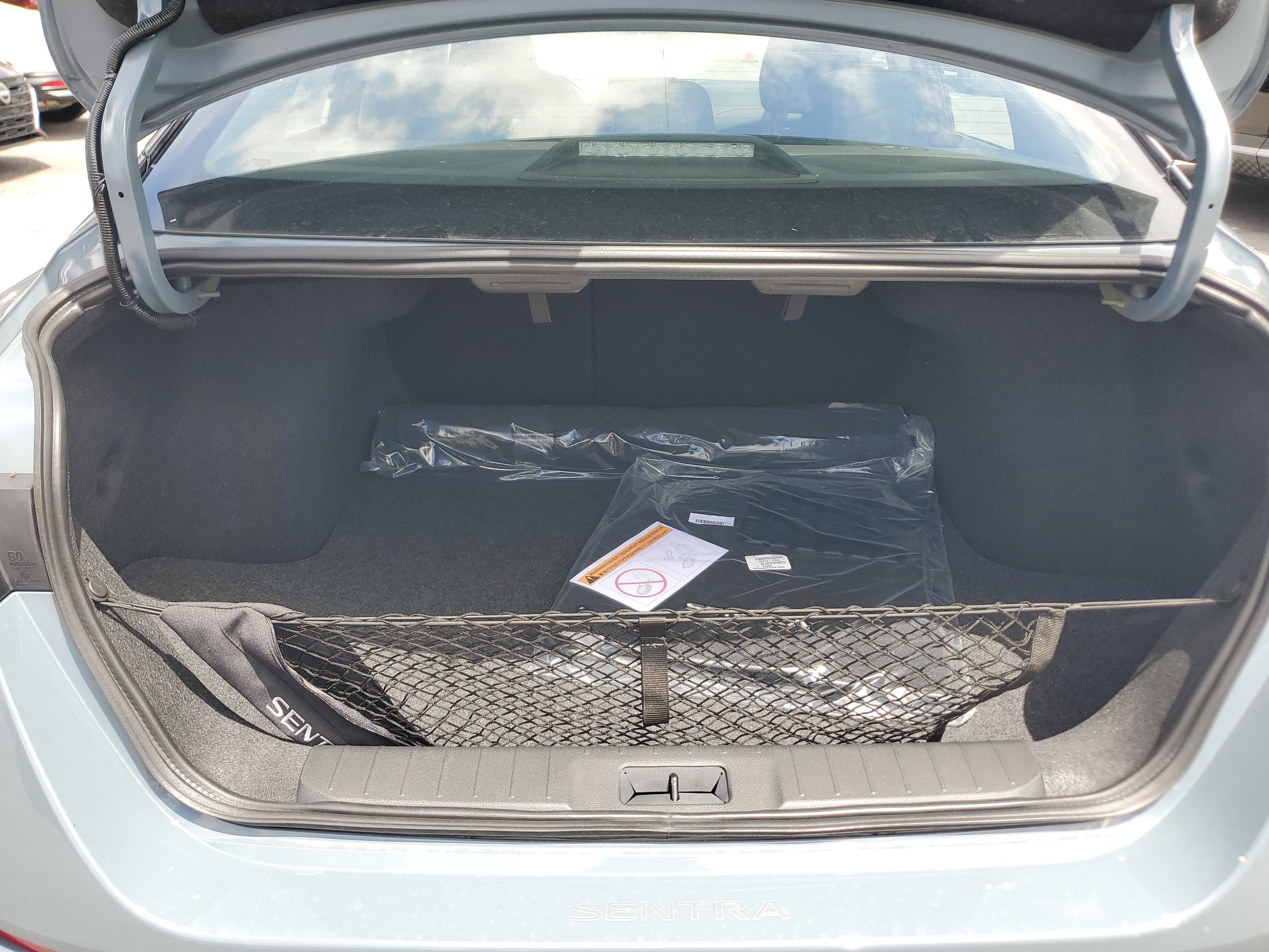 2025 Nissan Sentra SR Midnight Edition