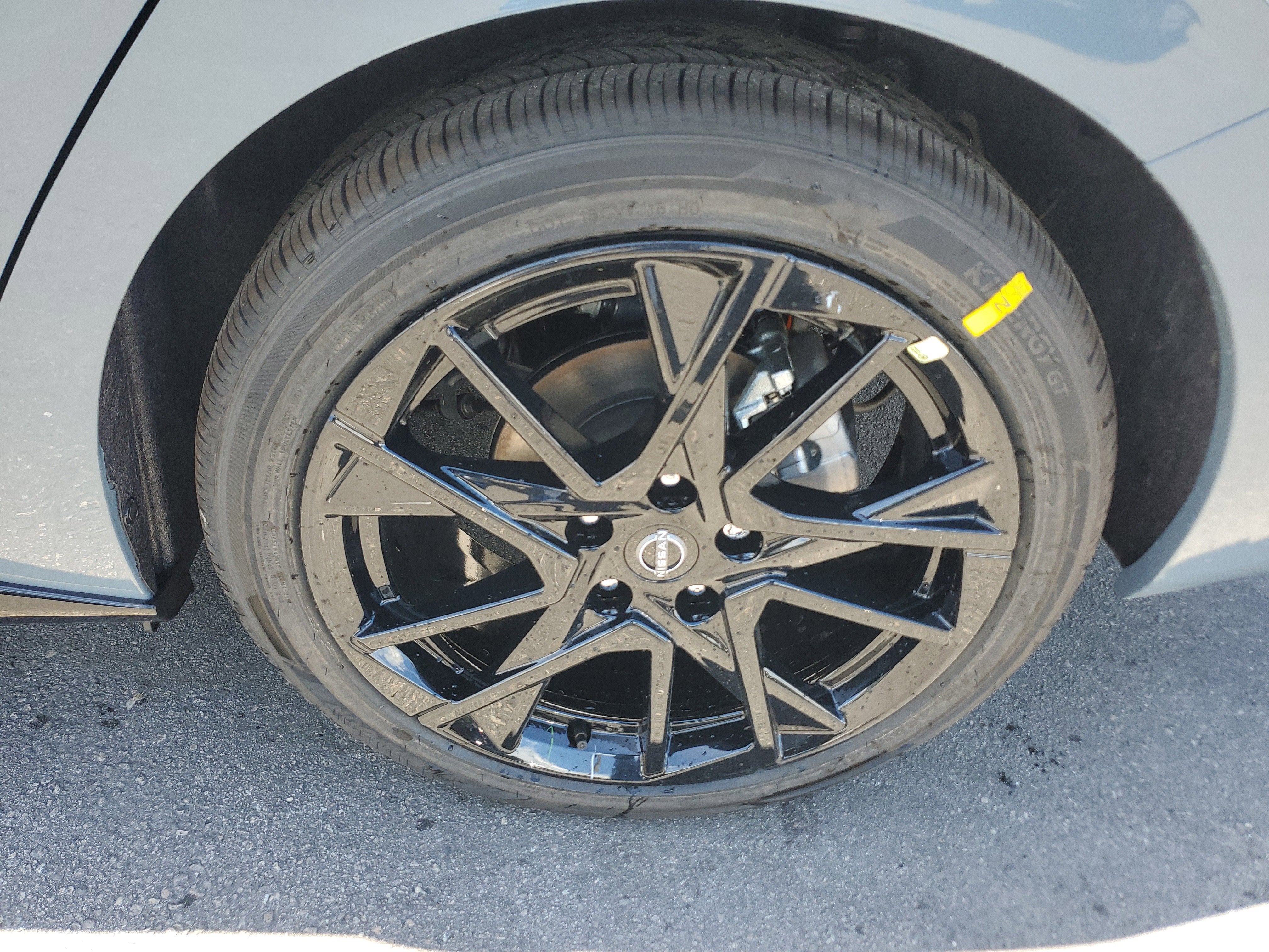 2025 Nissan Sentra SR Midnight Edition