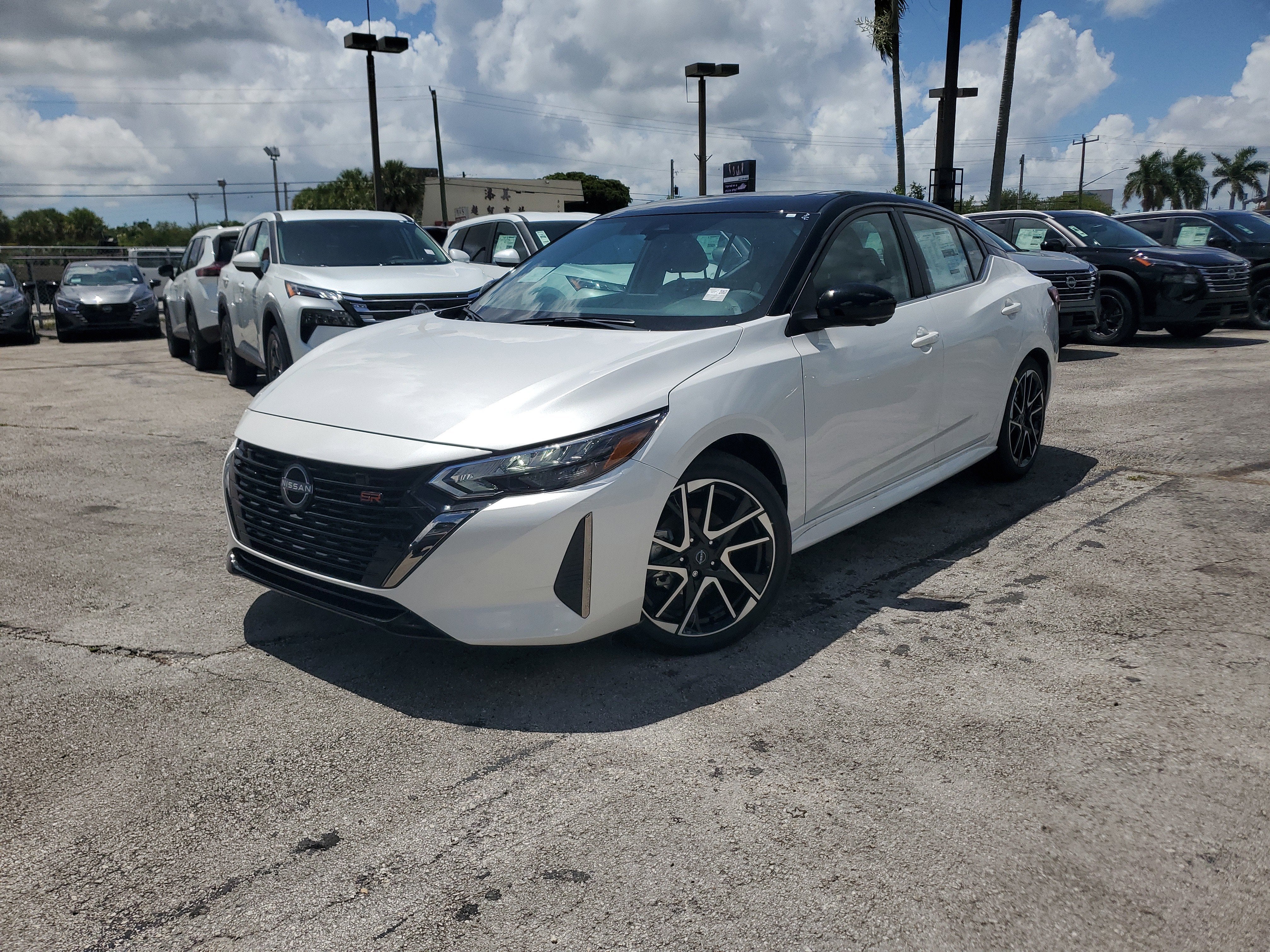 2025 Nissan Sentra SR